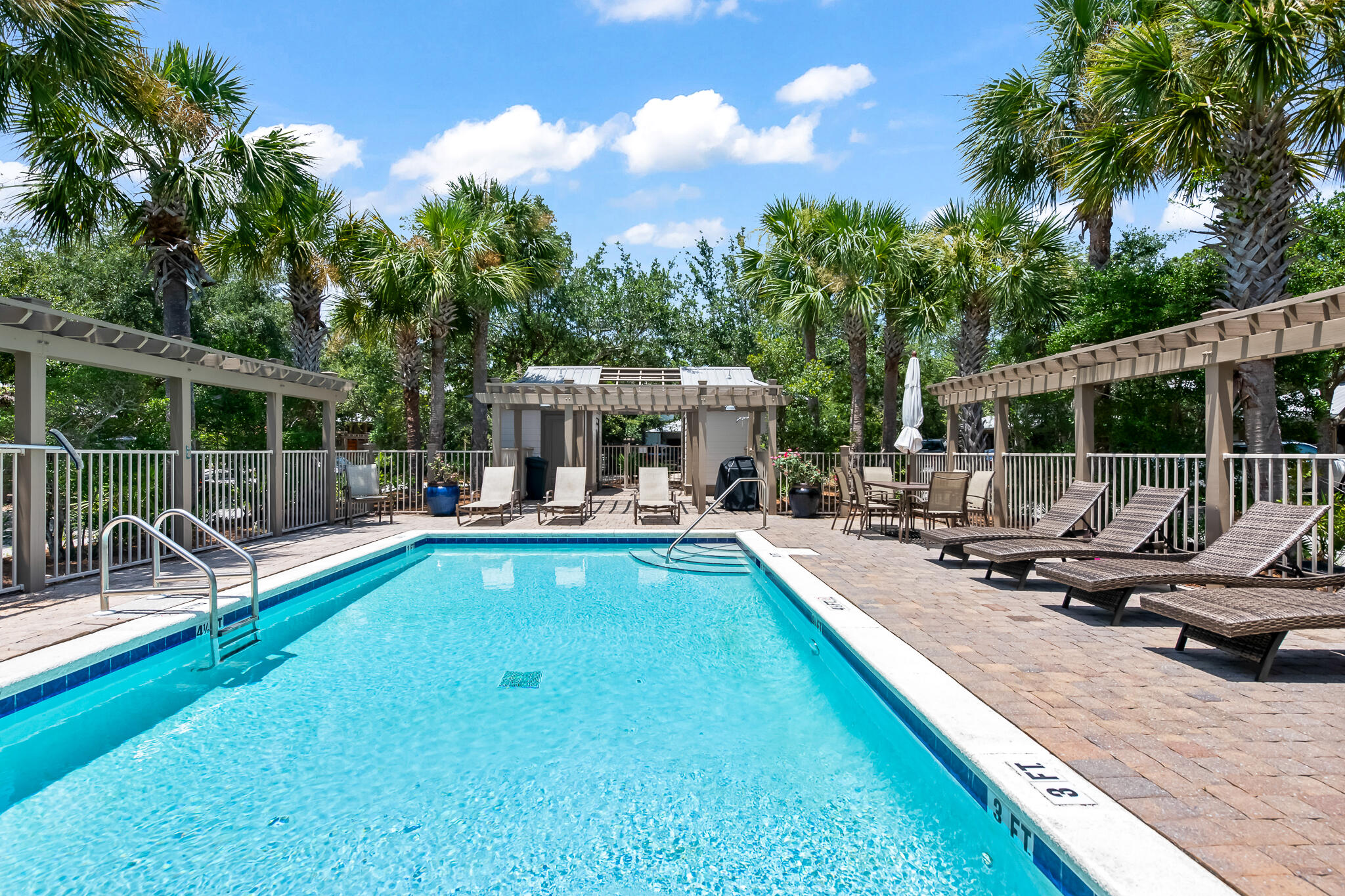 SUMMER RIDGE SOUTH - Residential
