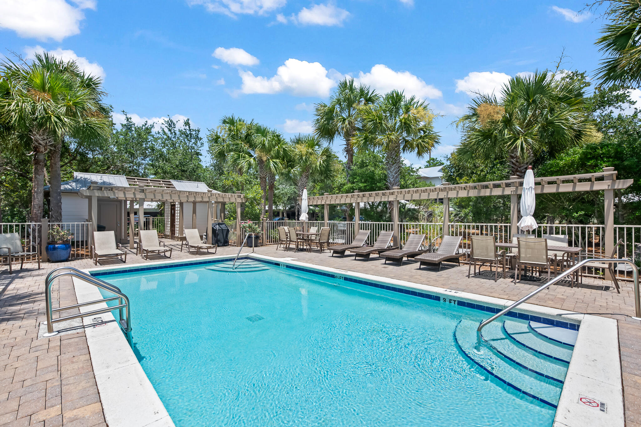 SUMMER RIDGE SOUTH - Residential