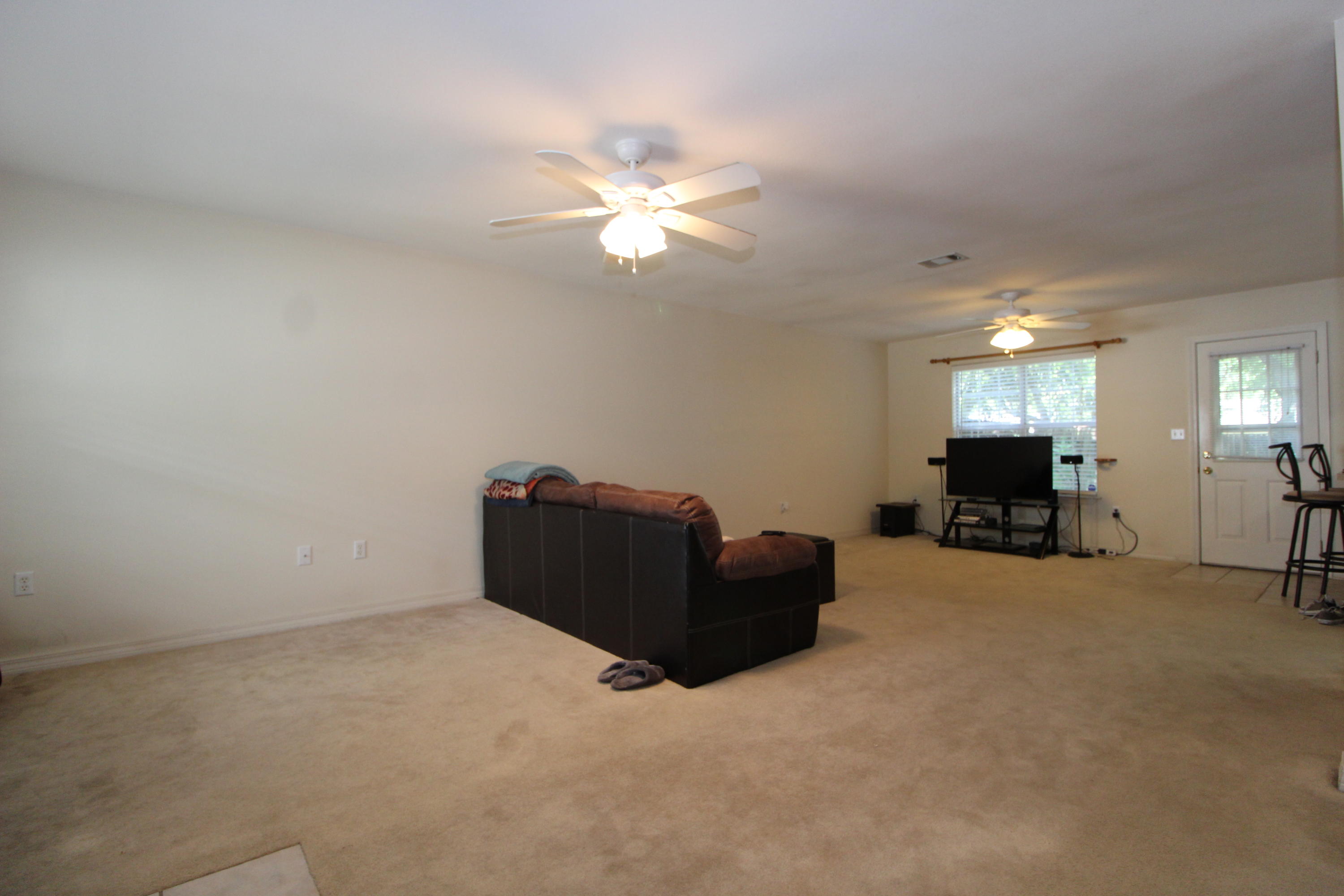 BEDFORD SQUARE T/H - Residential