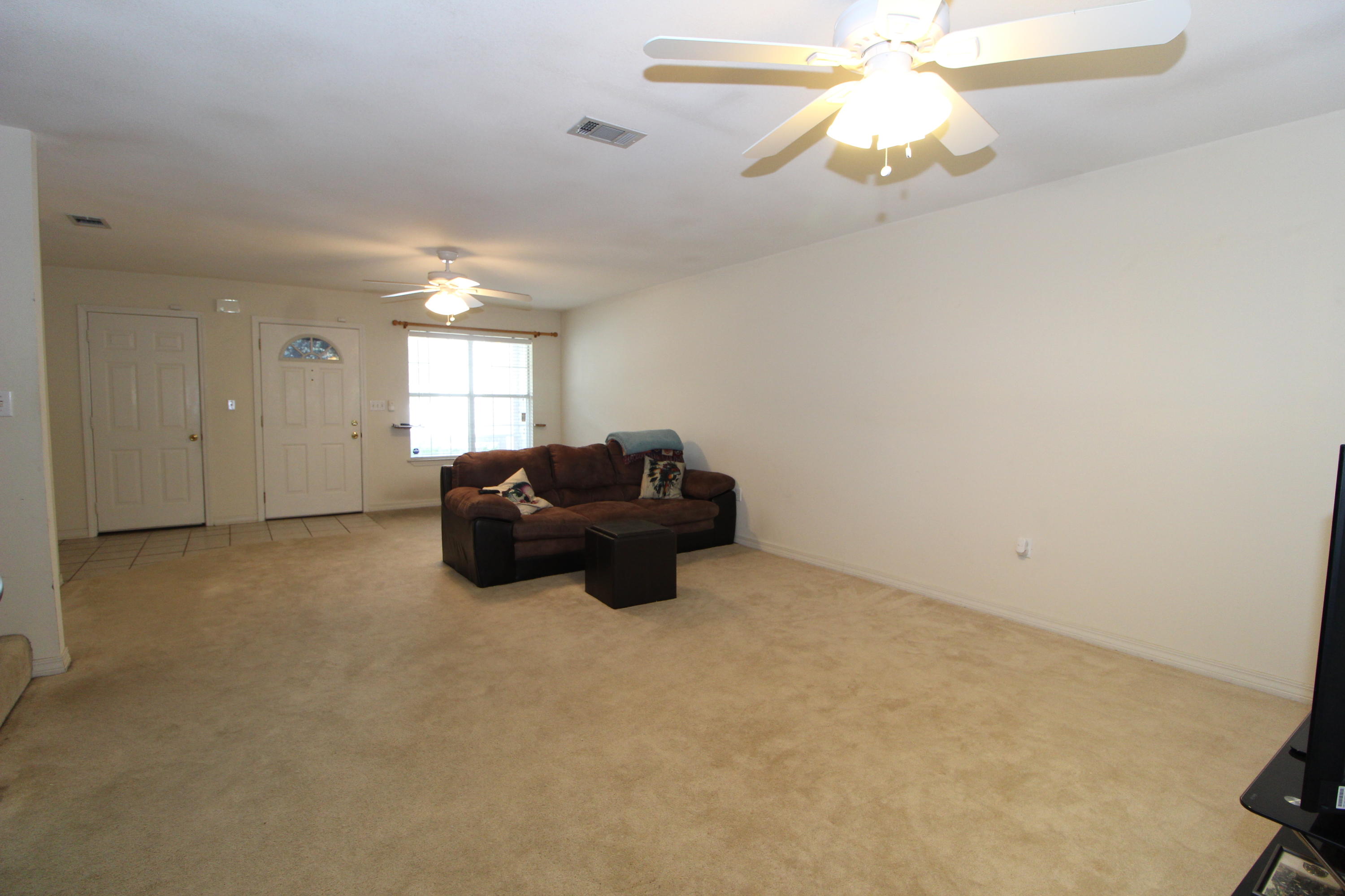 BEDFORD SQUARE T/H - Residential