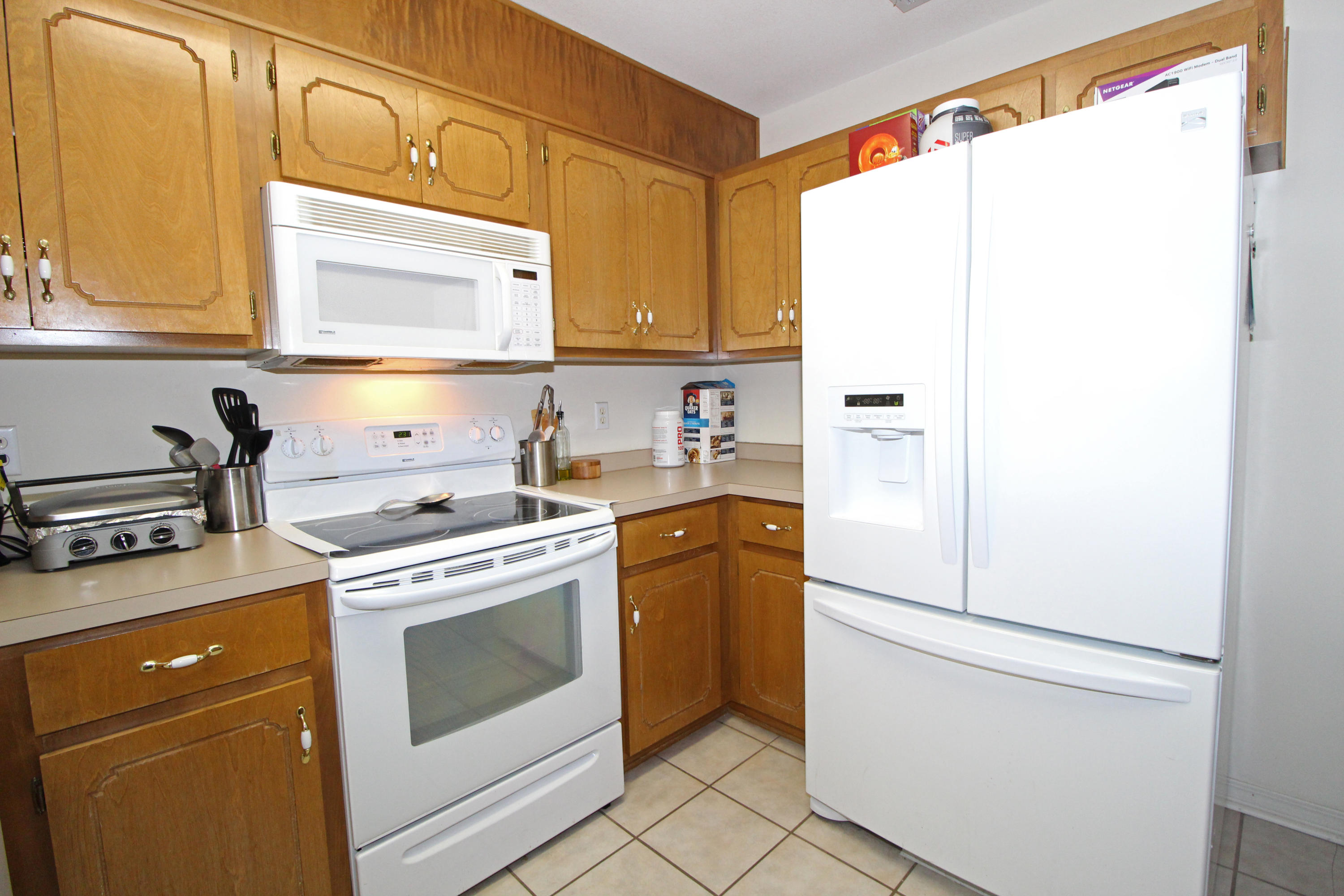 BEDFORD SQUARE T/H - Residential