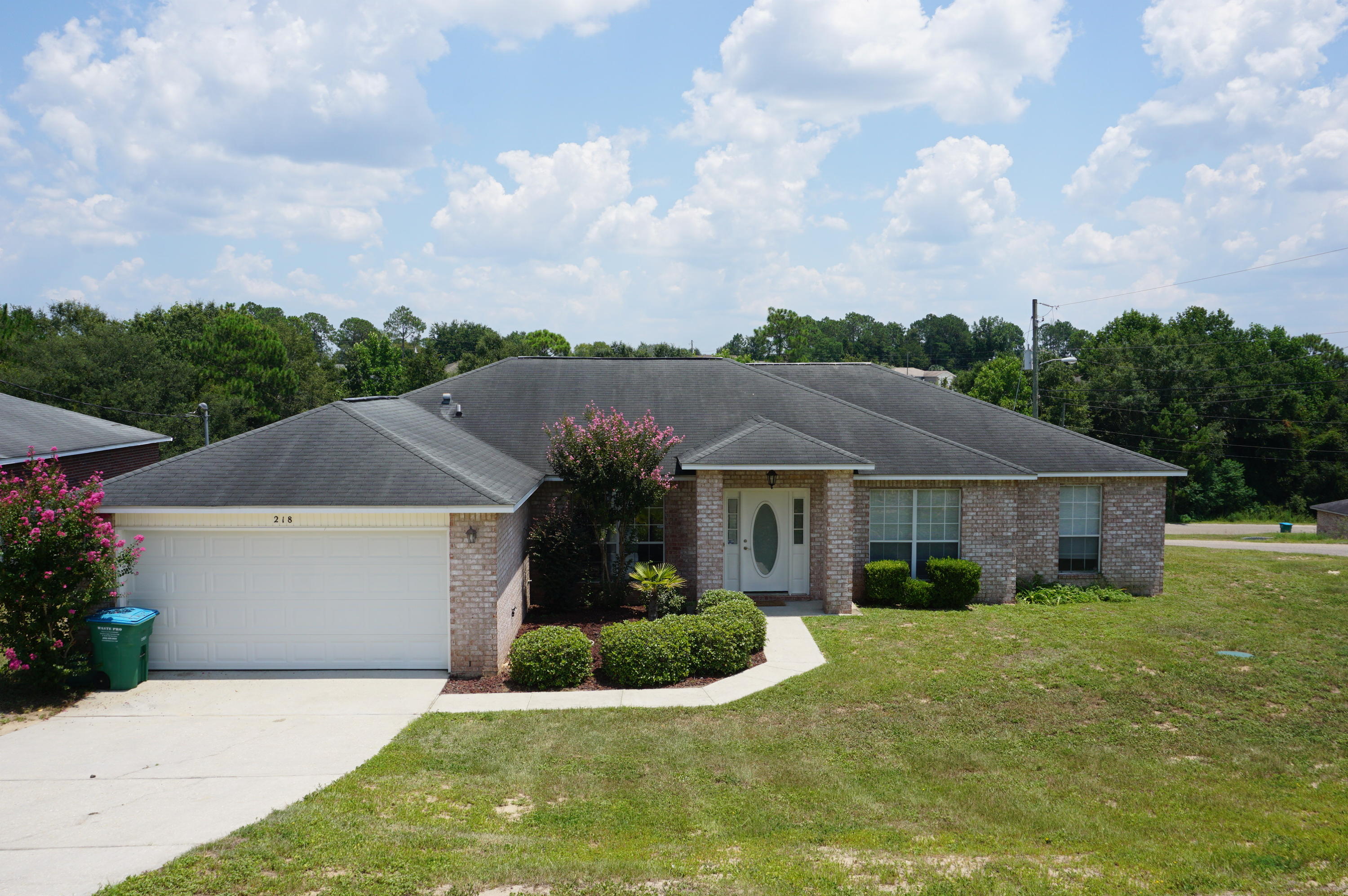 COUNTRYVIEW ESTATES 10TH ADDN - Residential Lease