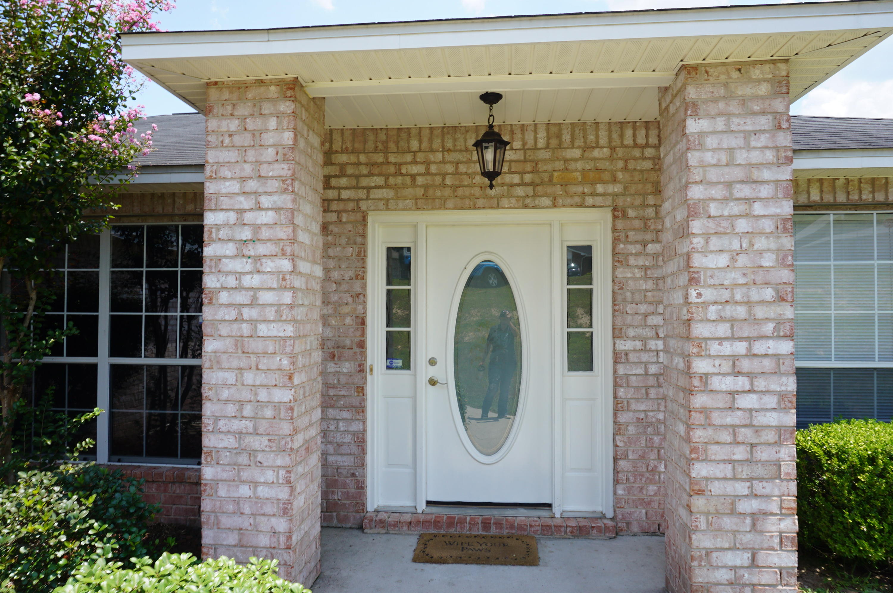 COUNTRYVIEW ESTATES 10TH ADDN - Residential Lease