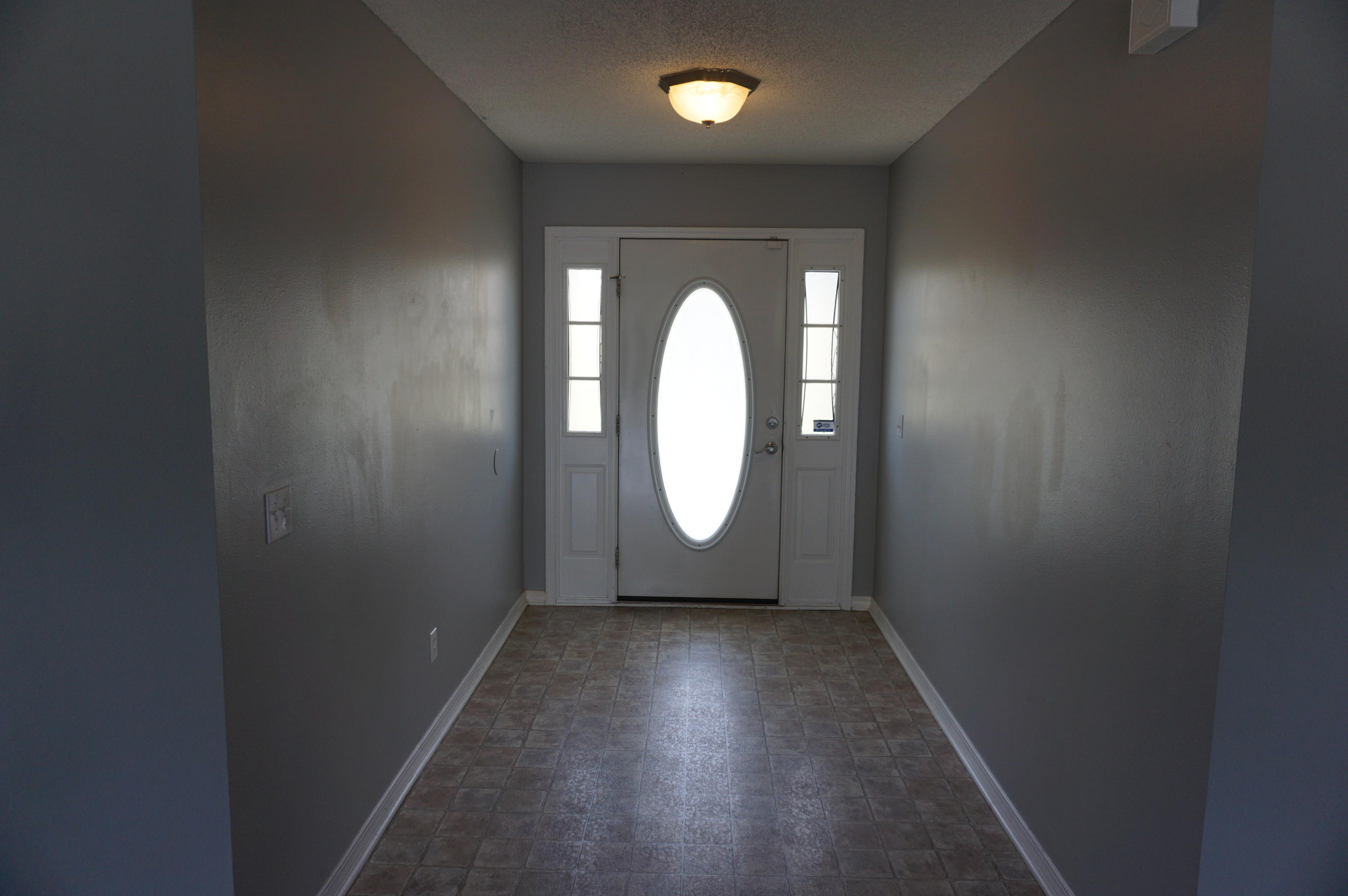 COUNTRYVIEW ESTATES 10TH ADDN - Residential Lease