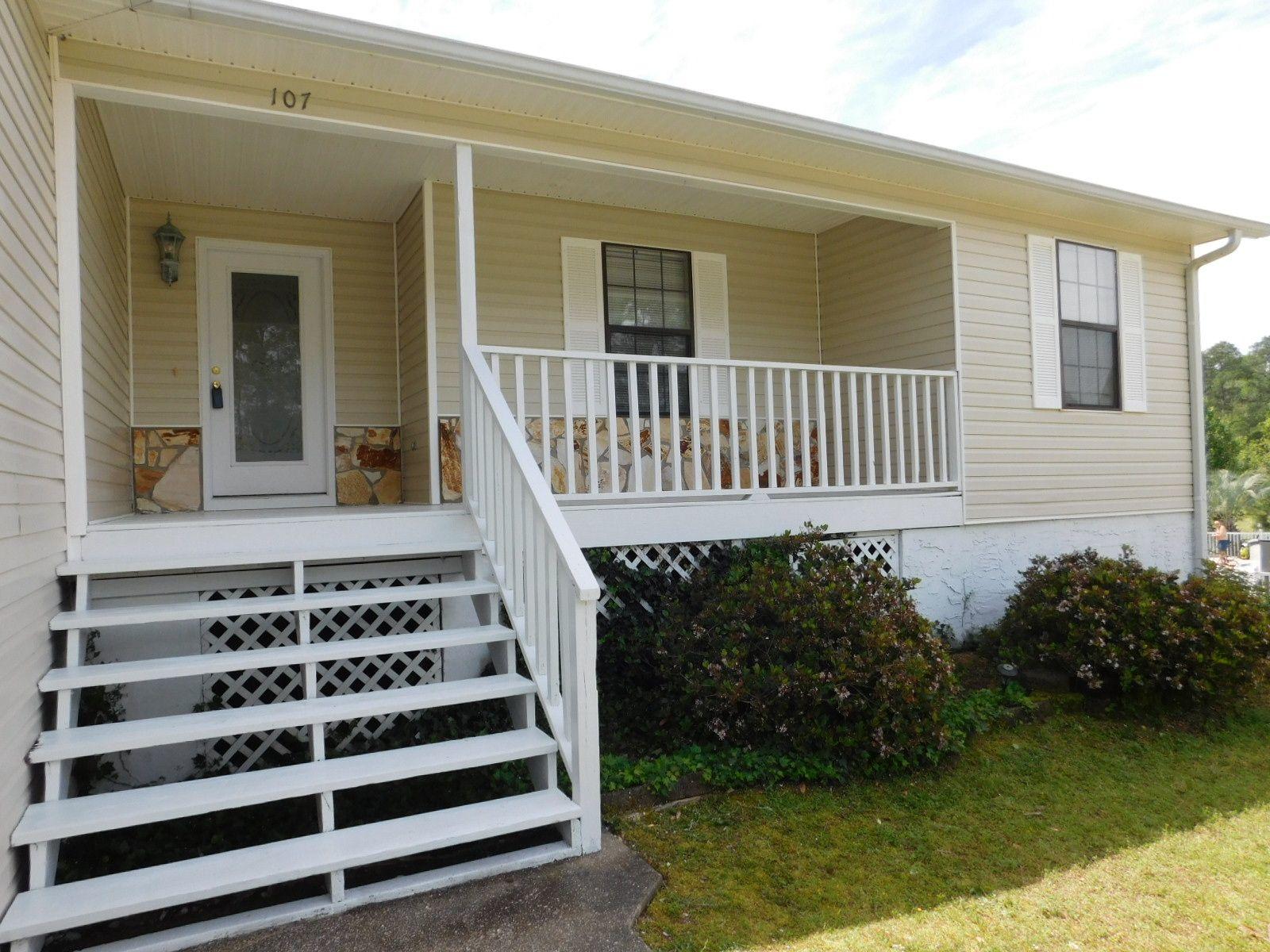 FOXWOOD ESTATES 1 - Residential