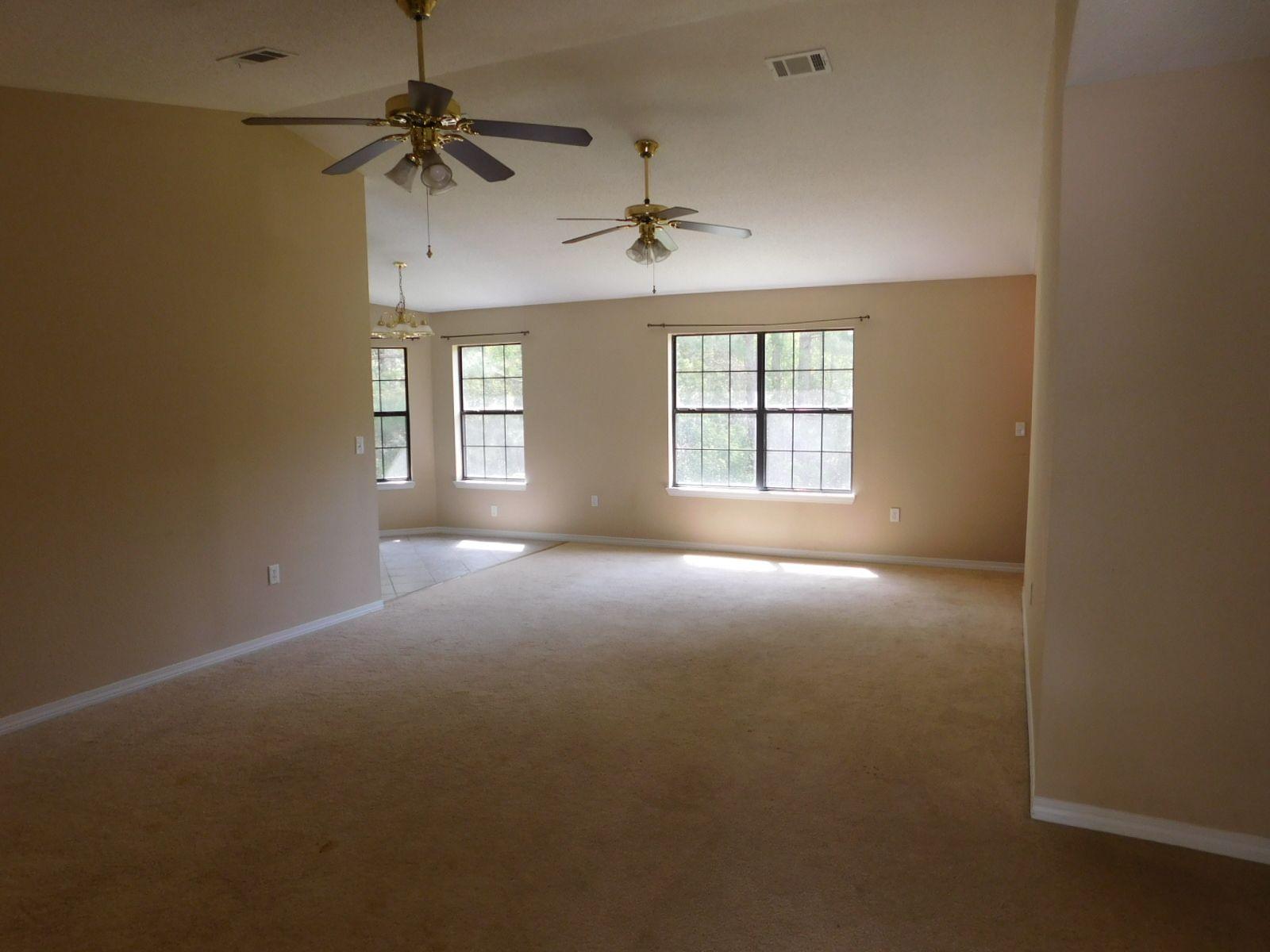 FOXWOOD ESTATES 1 - Residential