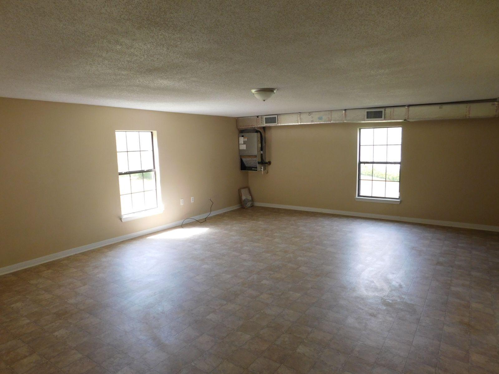 FOXWOOD ESTATES 1 - Residential