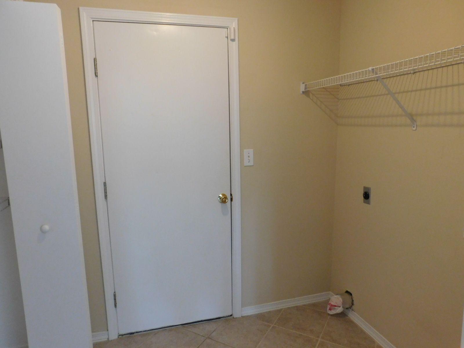 FOXWOOD ESTATES 1 - Residential