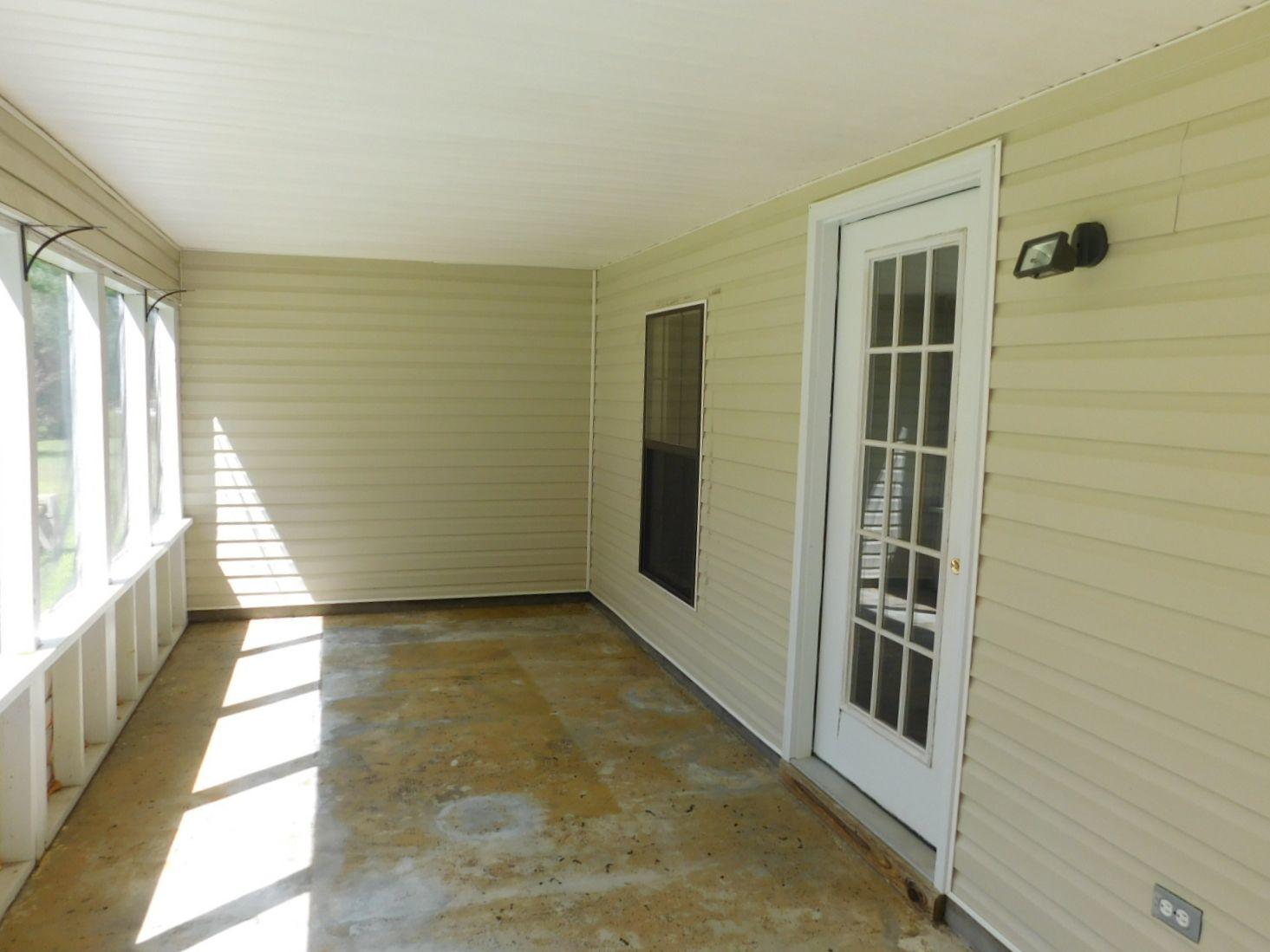 FOXWOOD ESTATES 1 - Residential