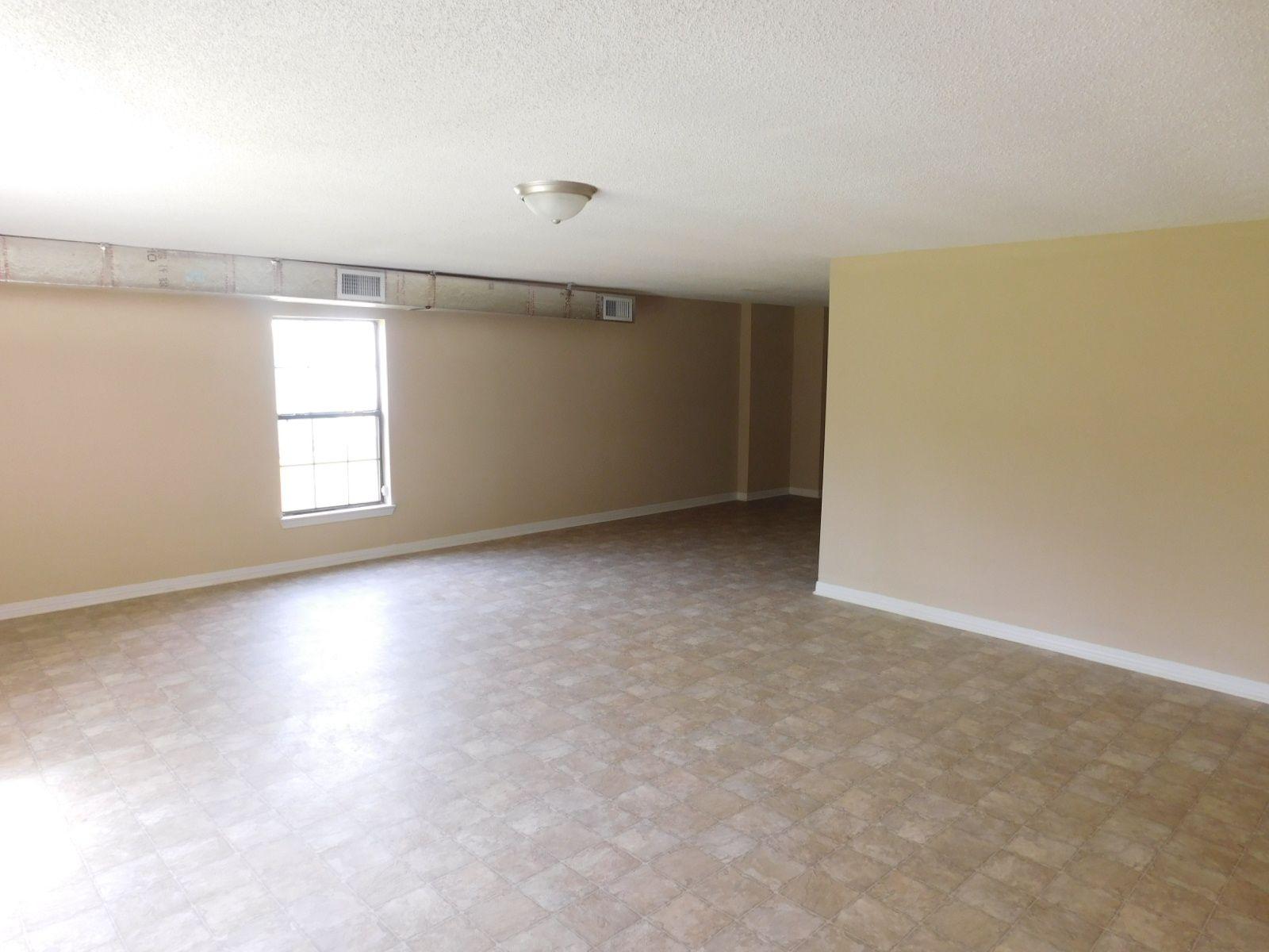 FOXWOOD ESTATES 1 - Residential