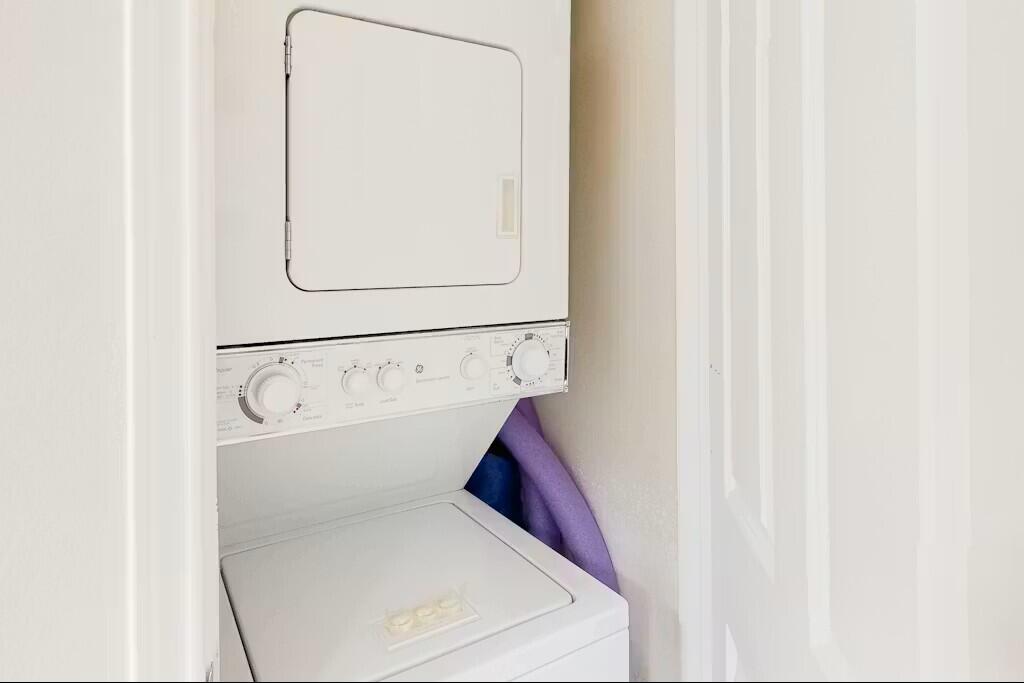 SHORES OF PANAMA - Residential