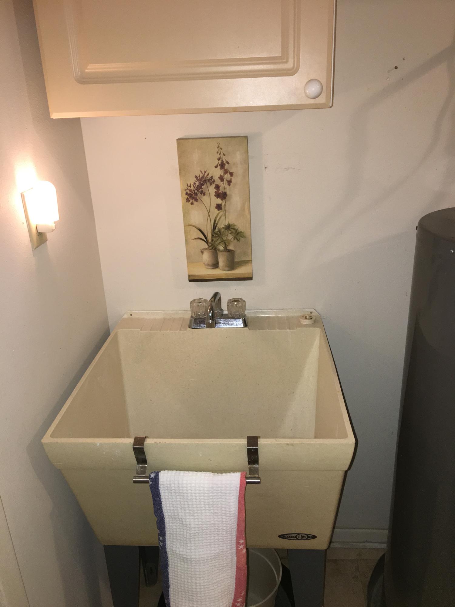 KELL-AIRE GARDENS - Residential