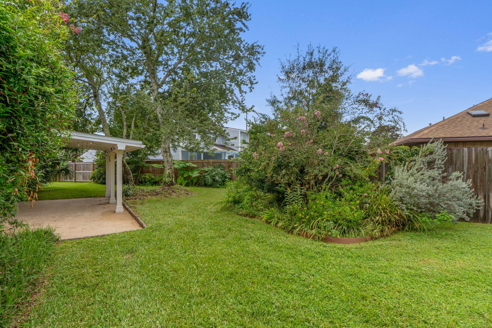 TANGLEWOOD S/D 2ND ADDN - Residential