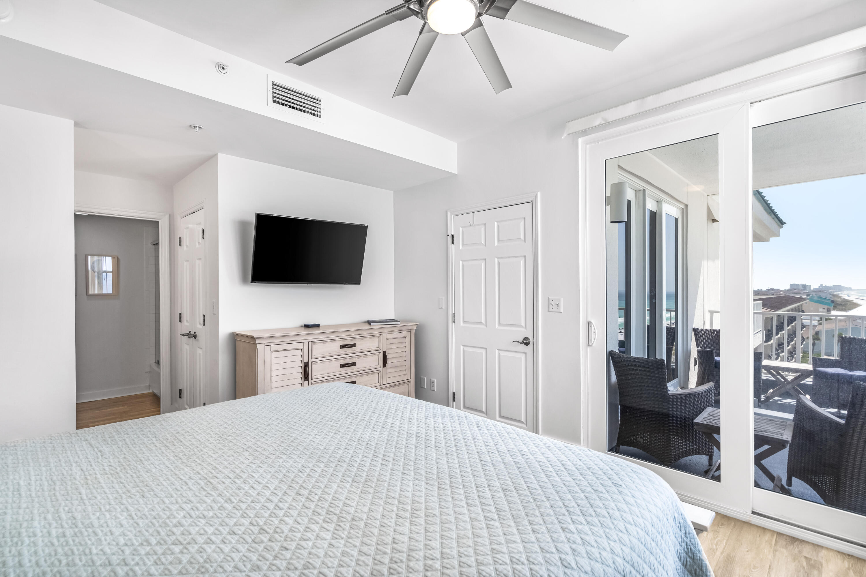 SUMMERCHASE CONDO - Residential