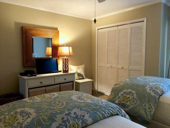 HARBOUR POINT CONDO - Residential Lease