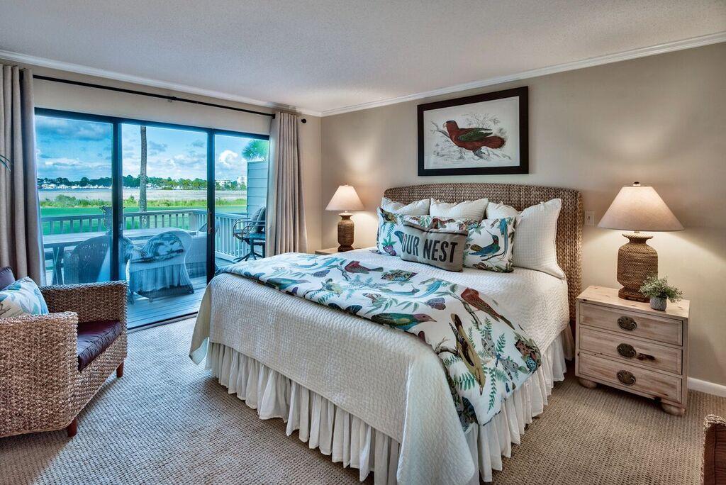 HARBOUR POINT CONDO - Residential Lease