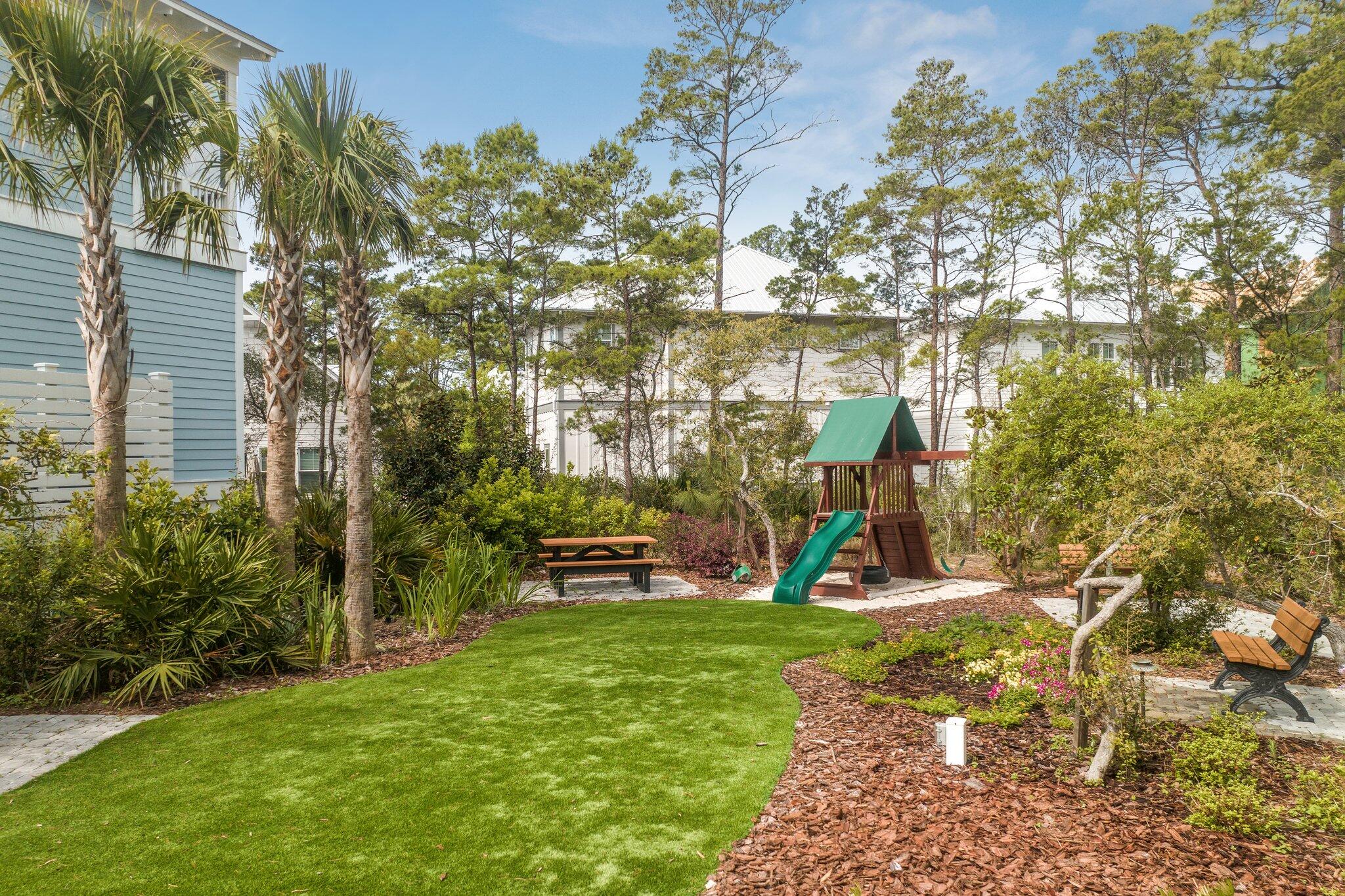 LAKESIDE AT BLUE MOUNTAIN BEACH - Residential