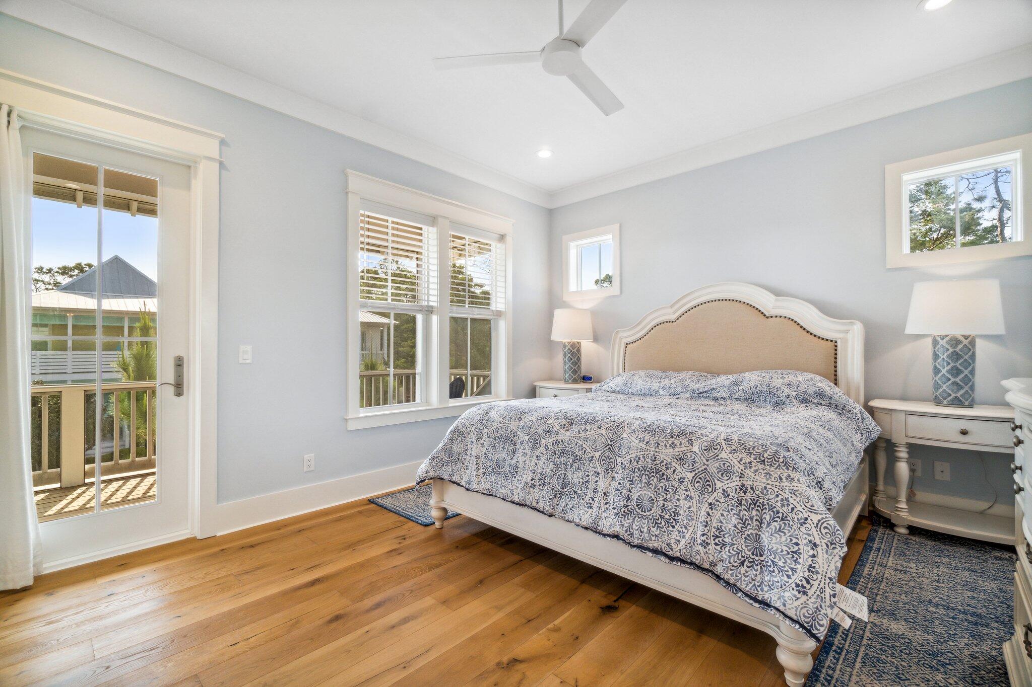 LAKESIDE AT BLUE MOUNTAIN BEACH - Residential