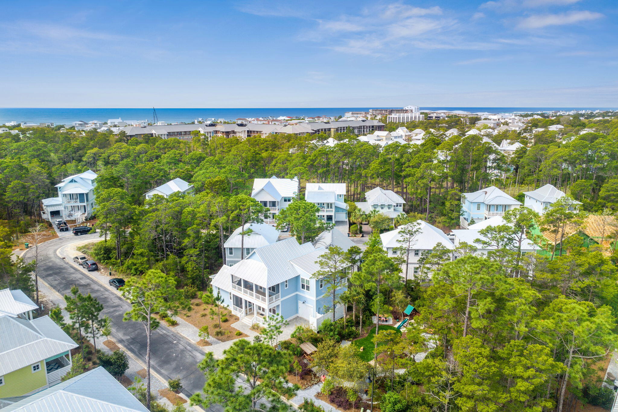 LAKESIDE AT BLUE MOUNTAIN BEACH - Residential