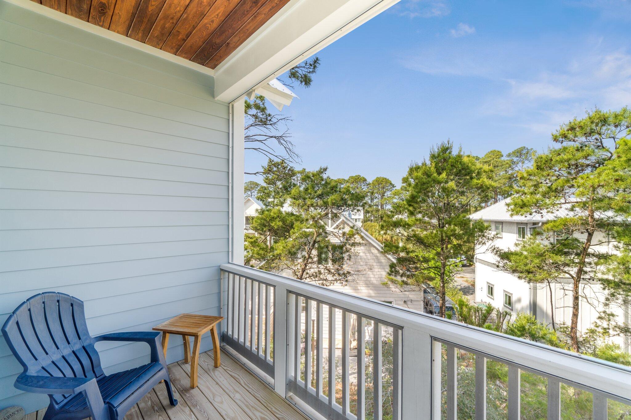 LAKESIDE AT BLUE MOUNTAIN BEACH - Residential