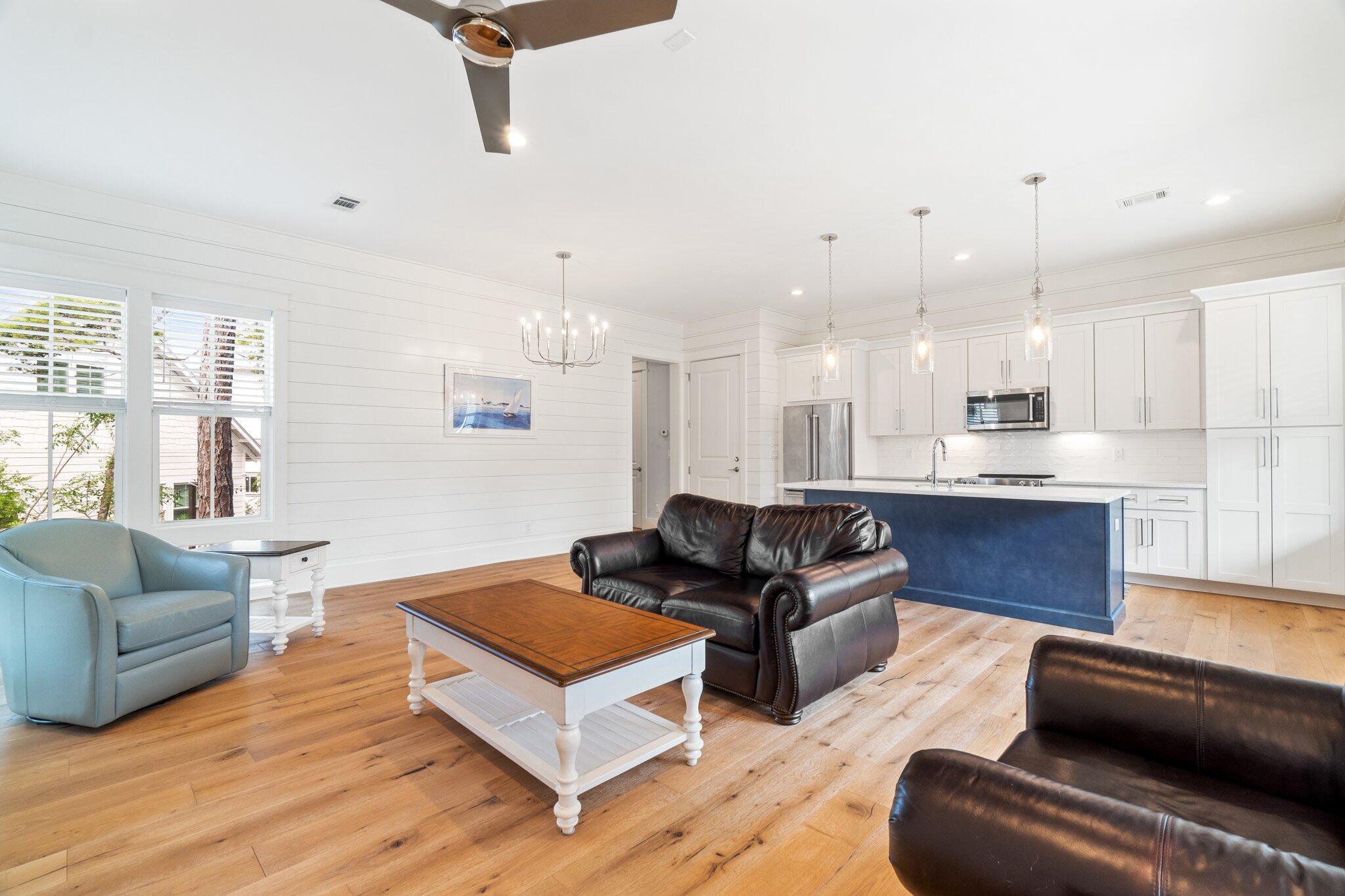 LAKESIDE AT BLUE MOUNTAIN BEACH - Residential