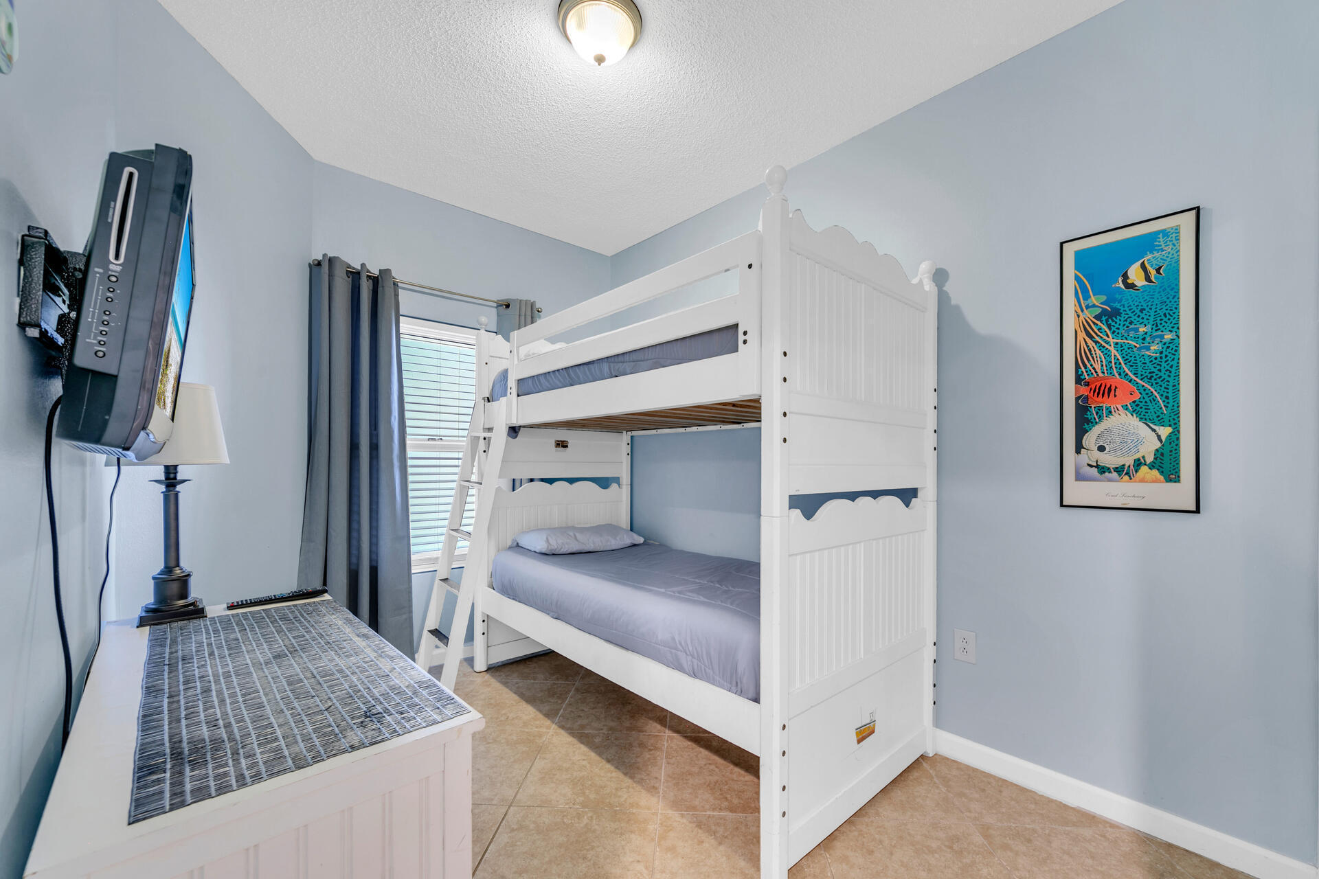 MAJESTIC BEACH TOWERS II - Residential