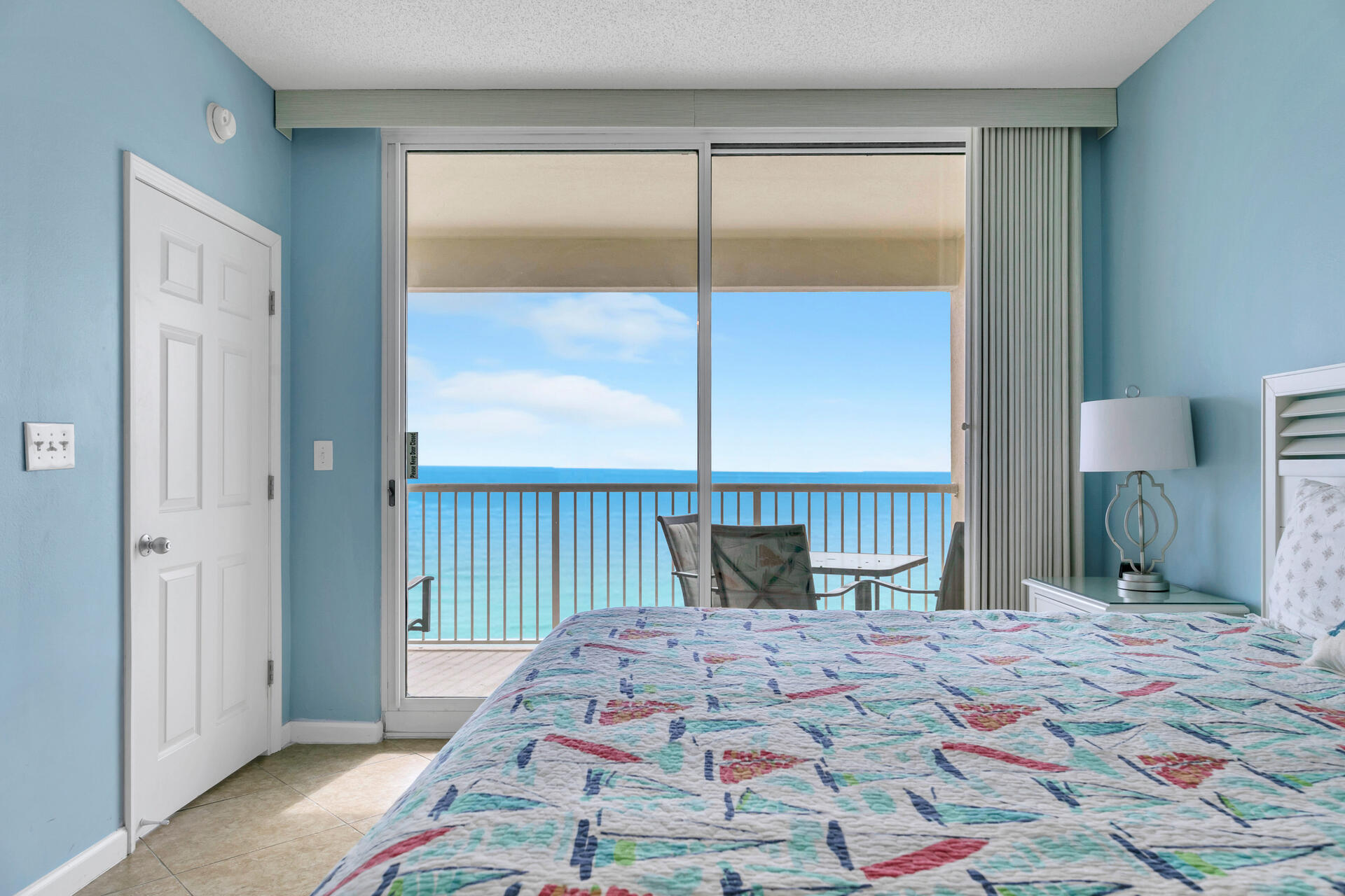 MAJESTIC BEACH TOWERS II - Residential