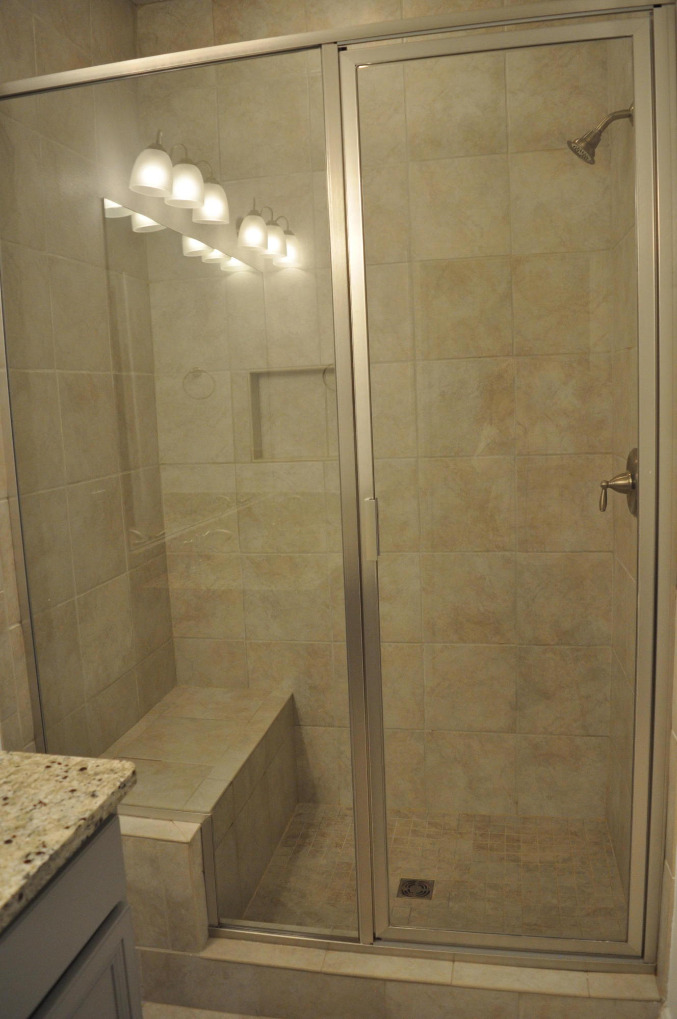 DRIFTWOOD ESTATES - Residential Lease