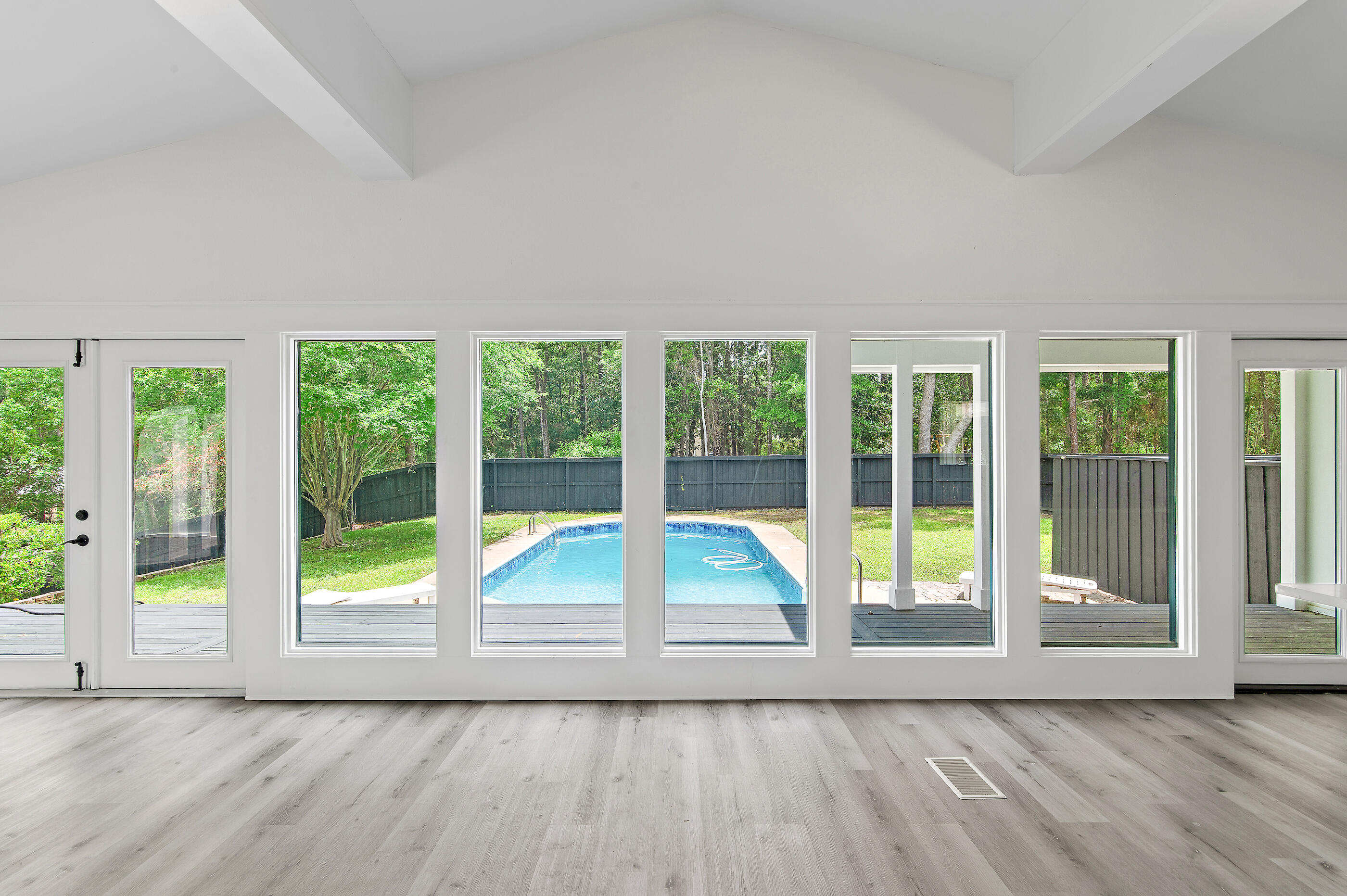 DAUGHETTES AMENDED - Residential