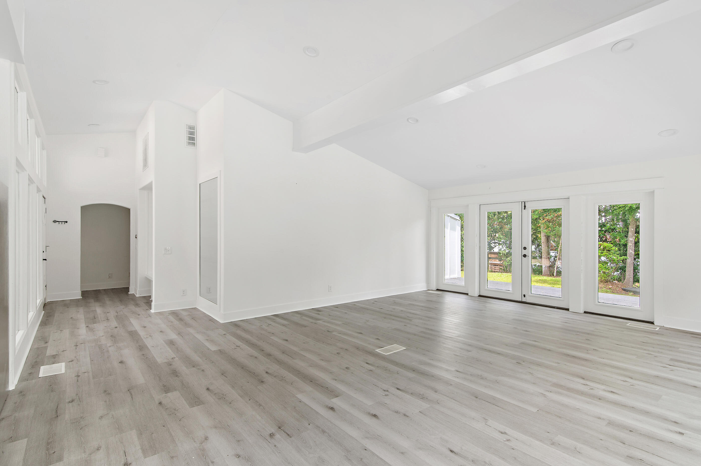 DAUGHETTES AMENDED - Residential