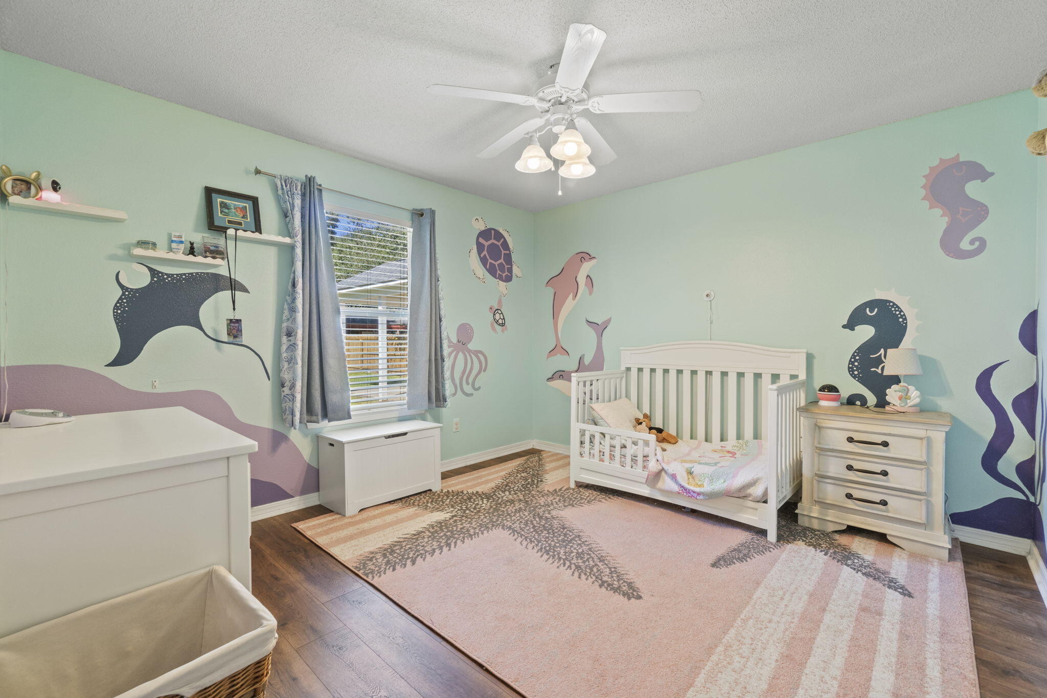 HOLLEY BY THE SEA - Residential