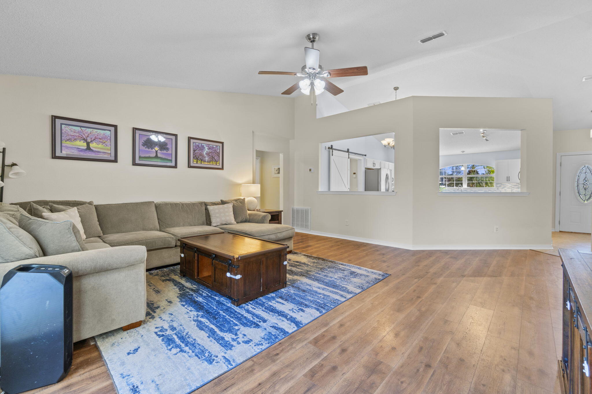 HOLLEY BY THE SEA - Residential