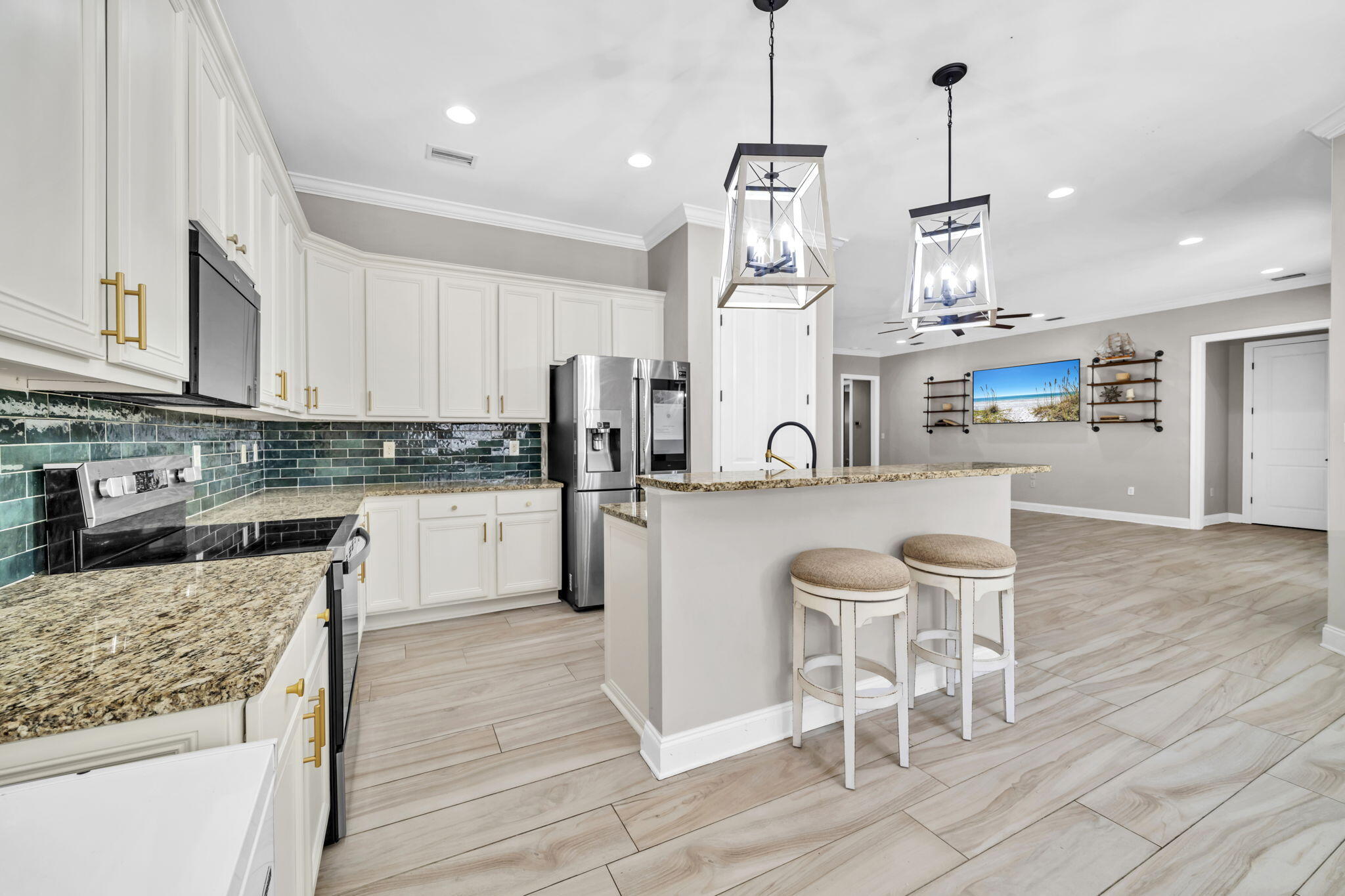 MAGNOLIA WOODS - Residential