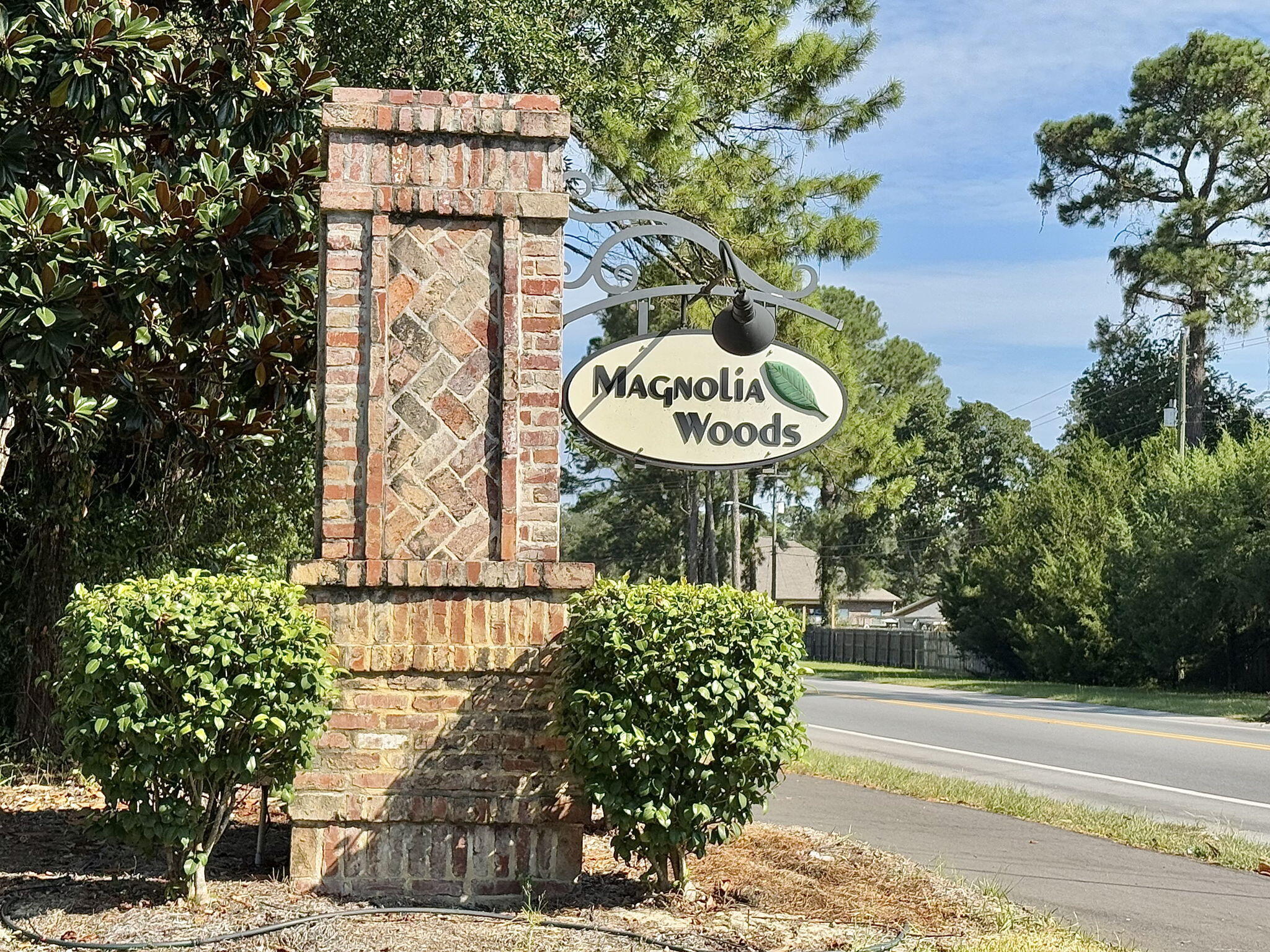 MAGNOLIA WOODS - Residential