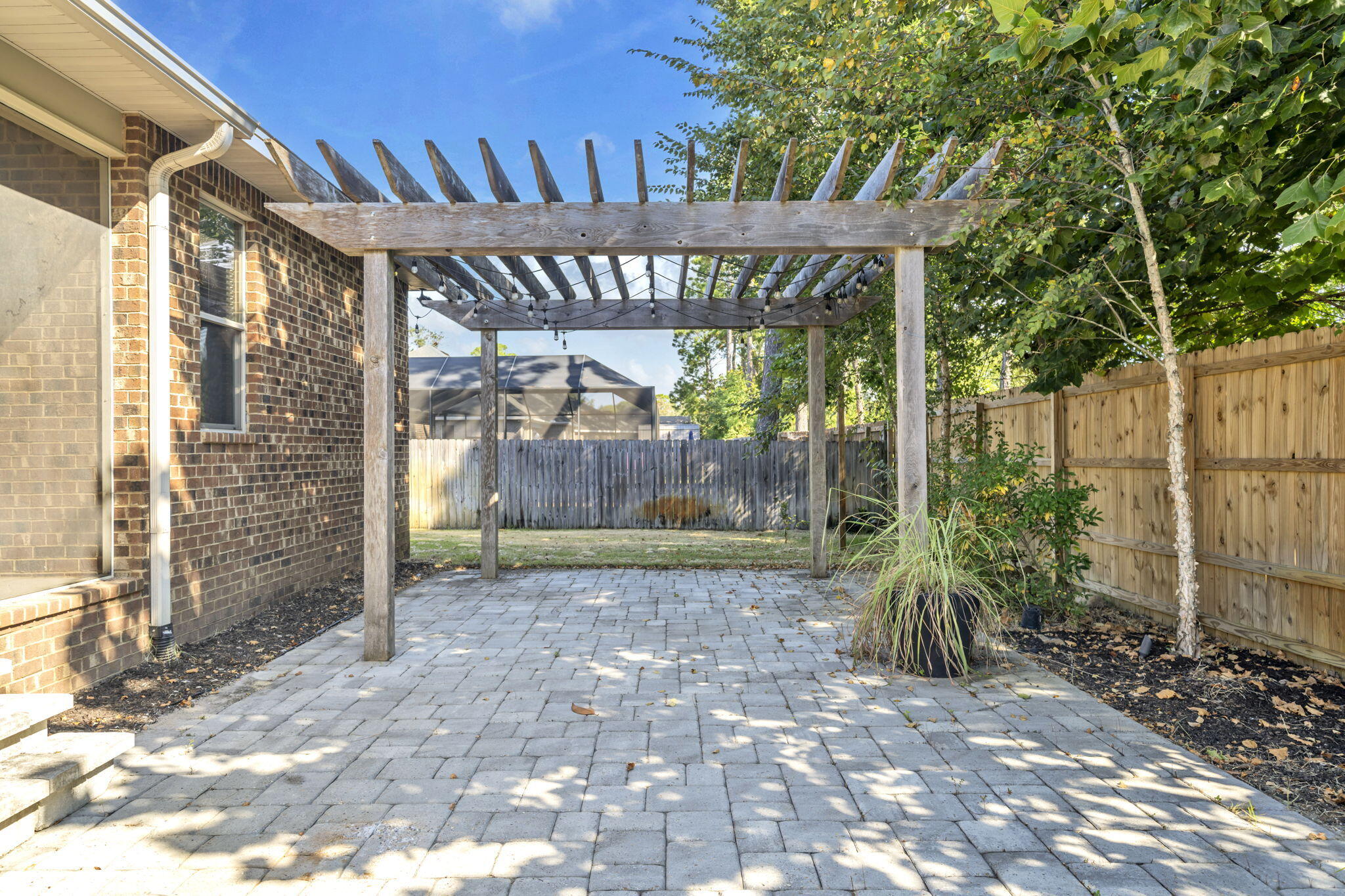 MAGNOLIA WOODS - Residential