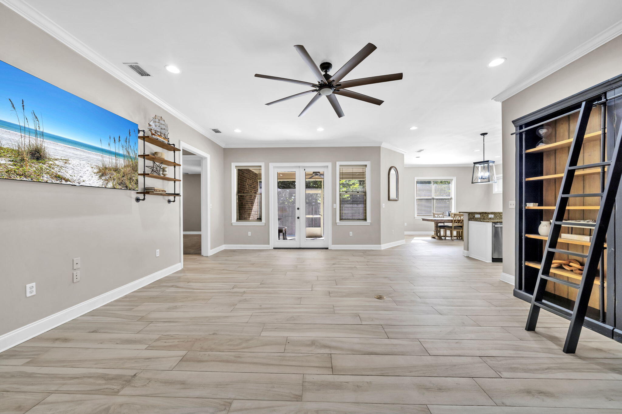 MAGNOLIA WOODS - Residential