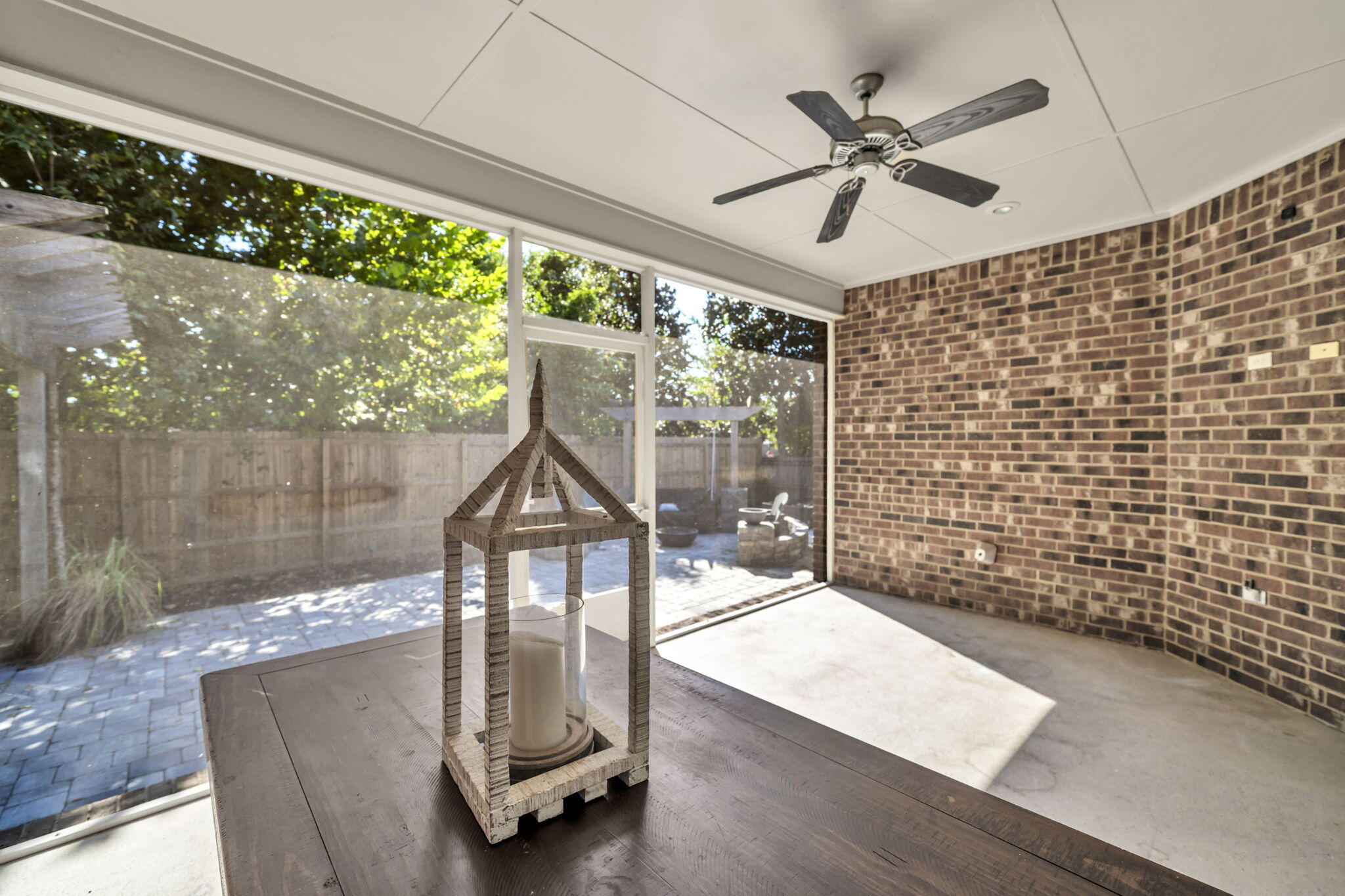 MAGNOLIA WOODS - Residential