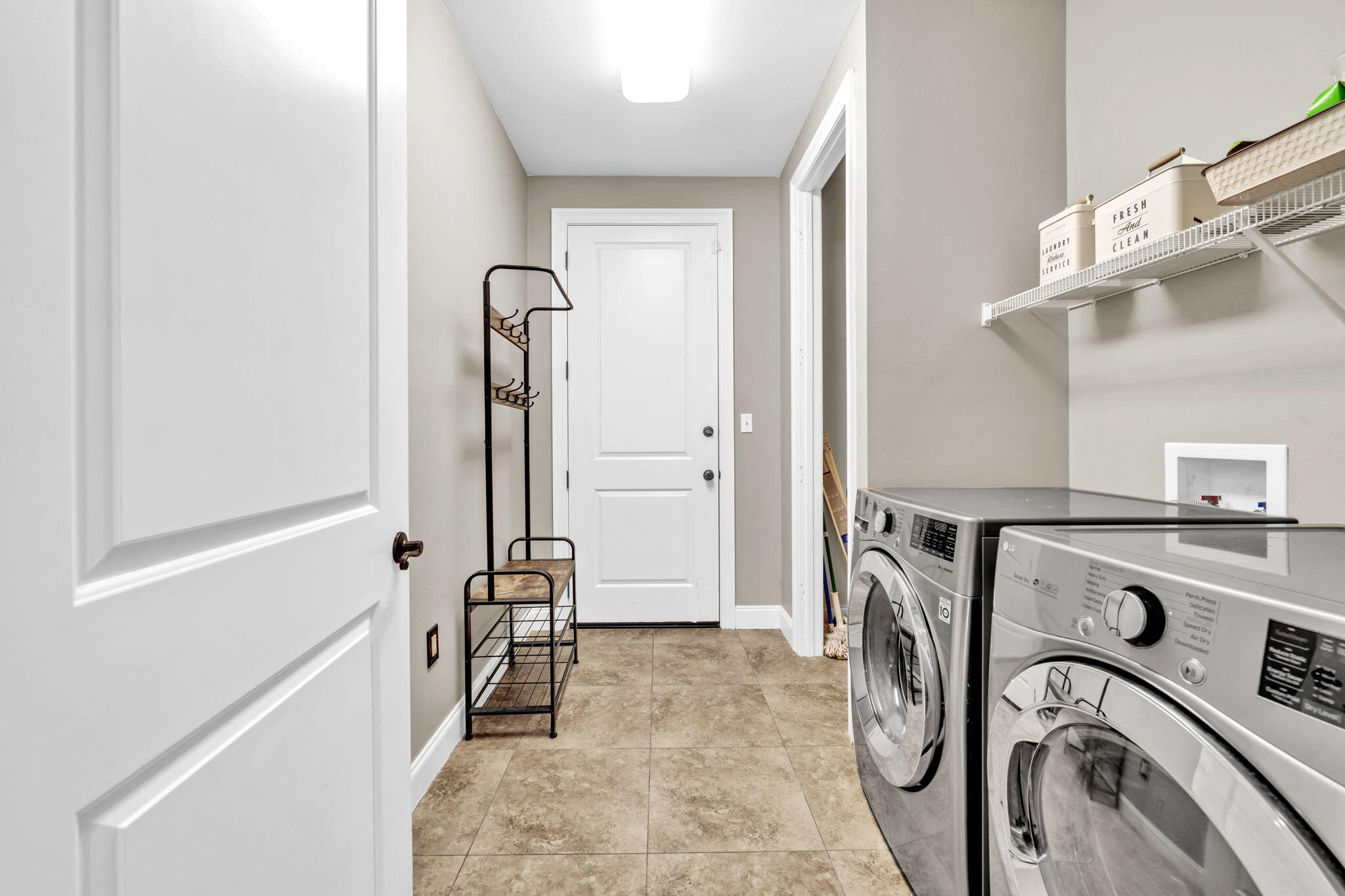 MAGNOLIA WOODS - Residential