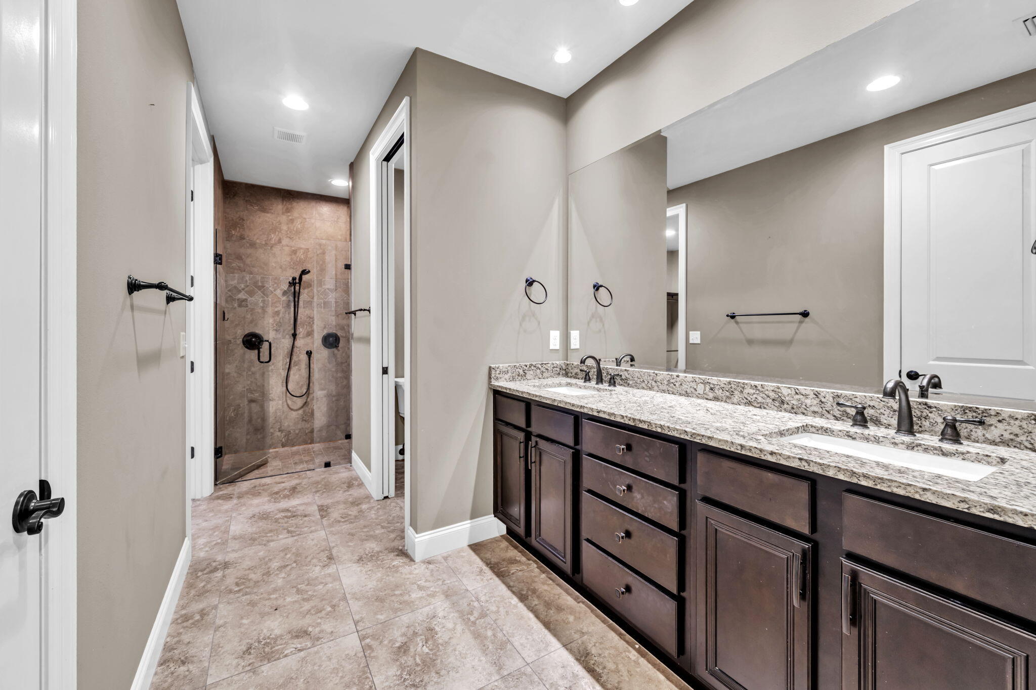 MAGNOLIA WOODS - Residential