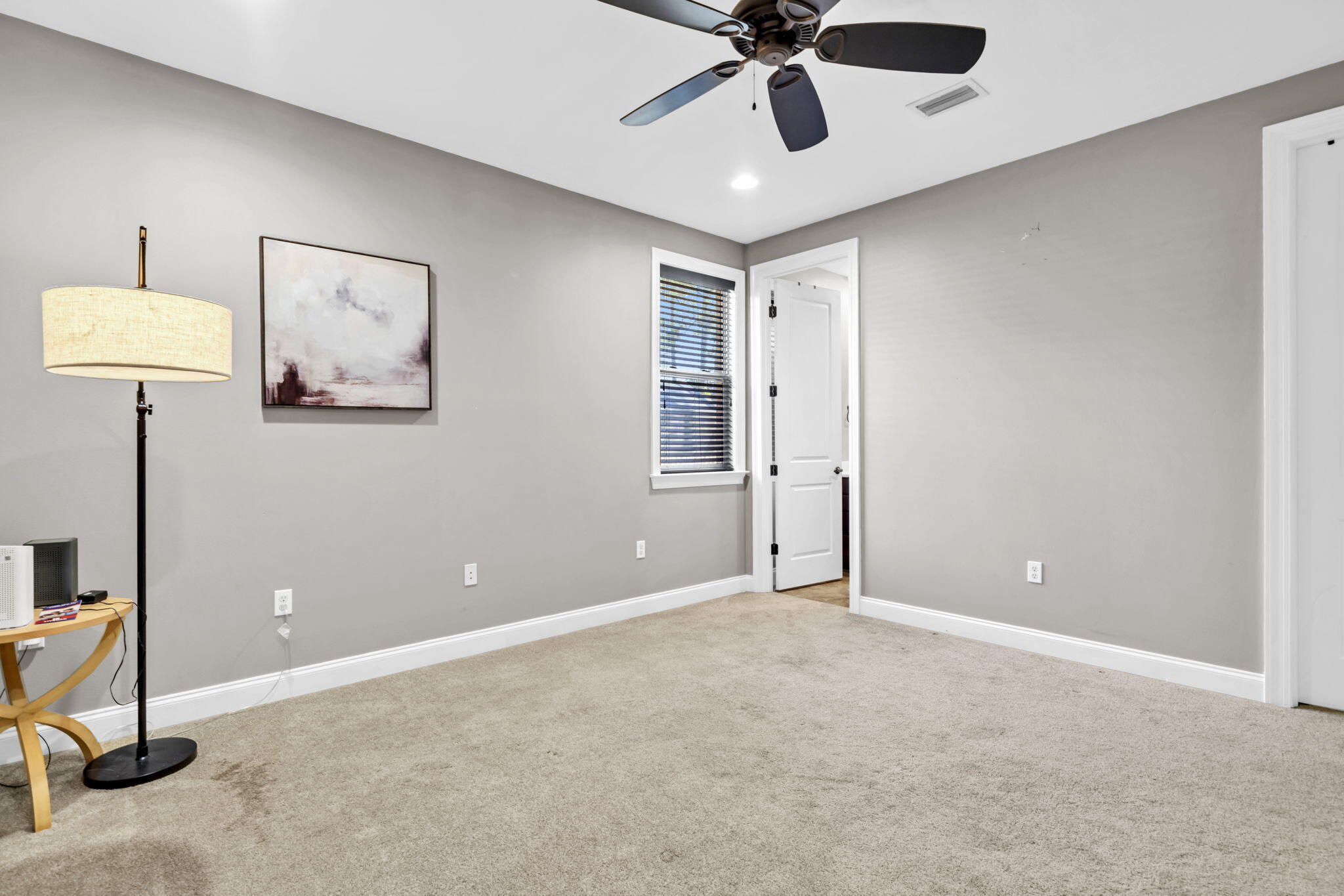 MAGNOLIA WOODS - Residential