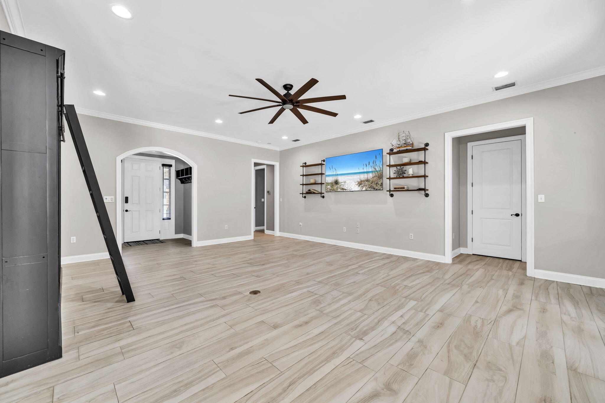 MAGNOLIA WOODS - Residential