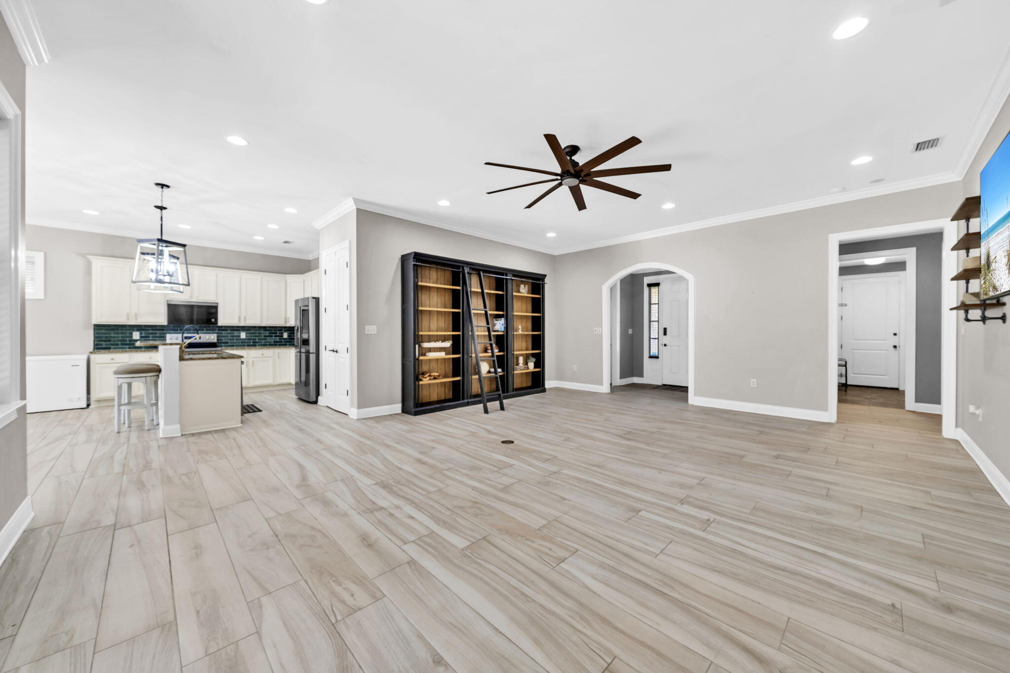 MAGNOLIA WOODS - Residential