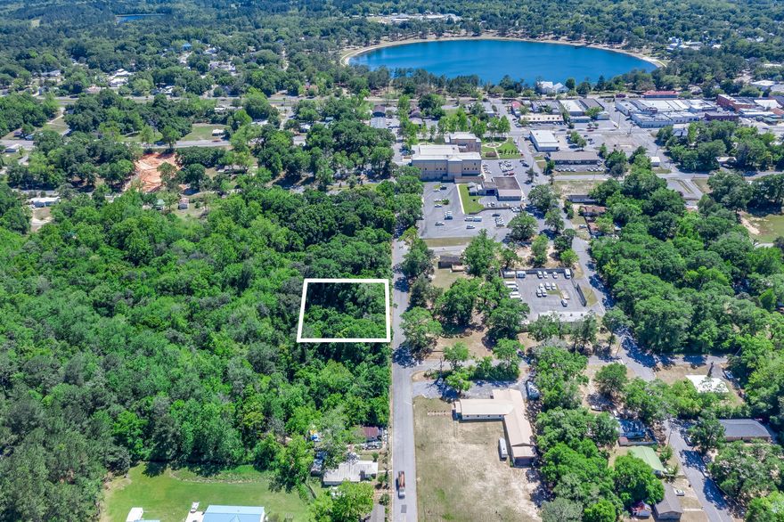 Lot is located in the Town of Defuniak Springs.