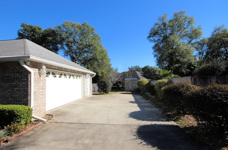 ROYAL OAKS S/D - Residential