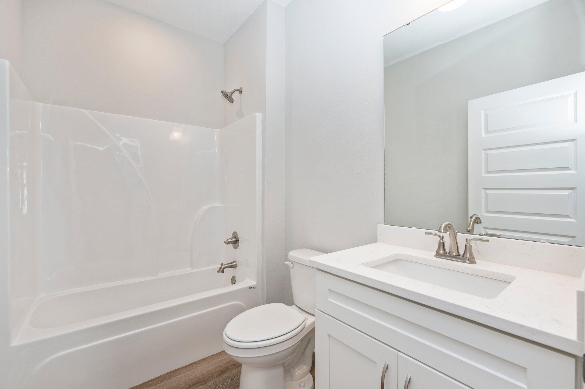 LAGRANGE LANDING - Residential