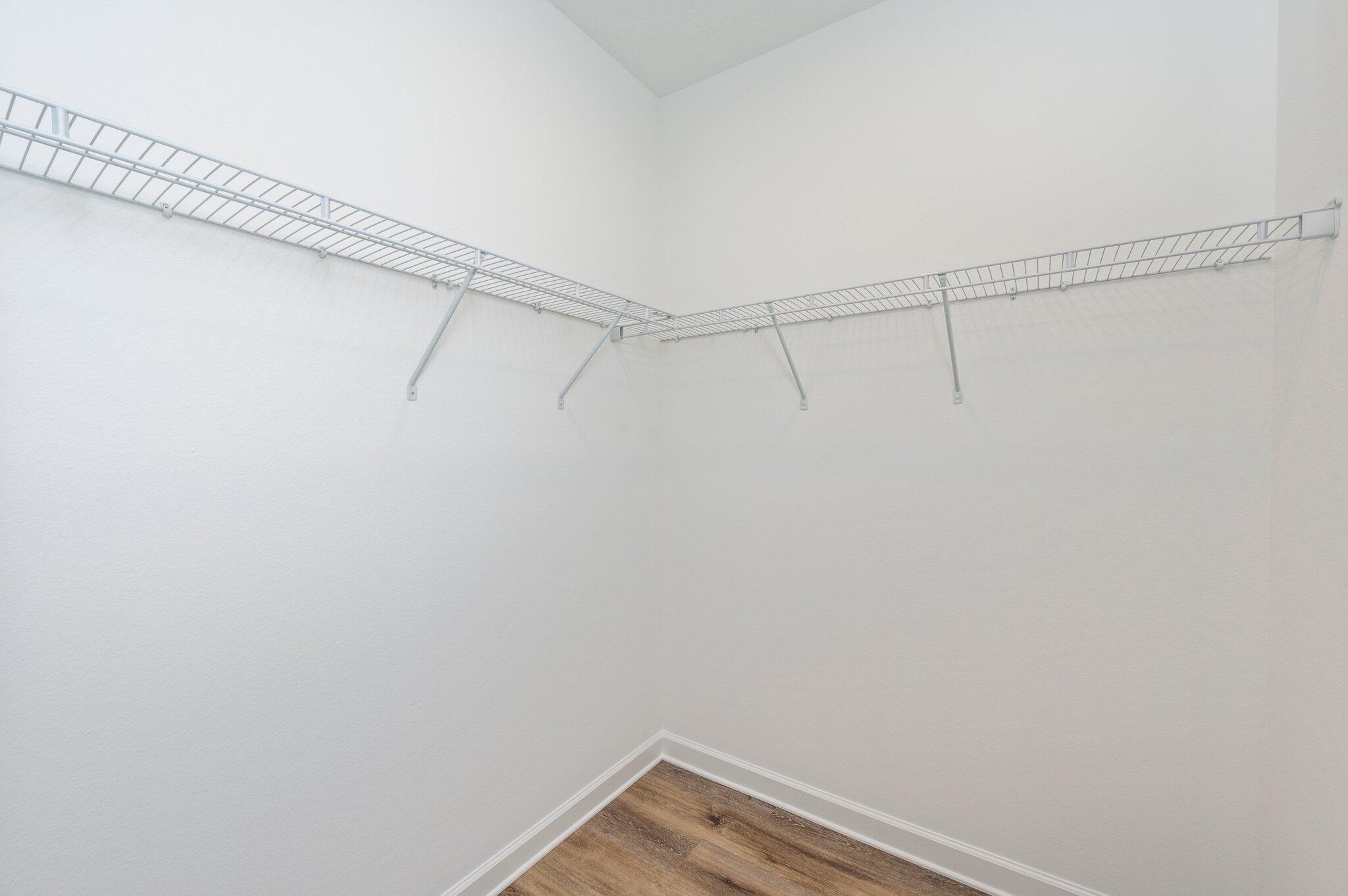 LAGRANGE LANDING - Residential