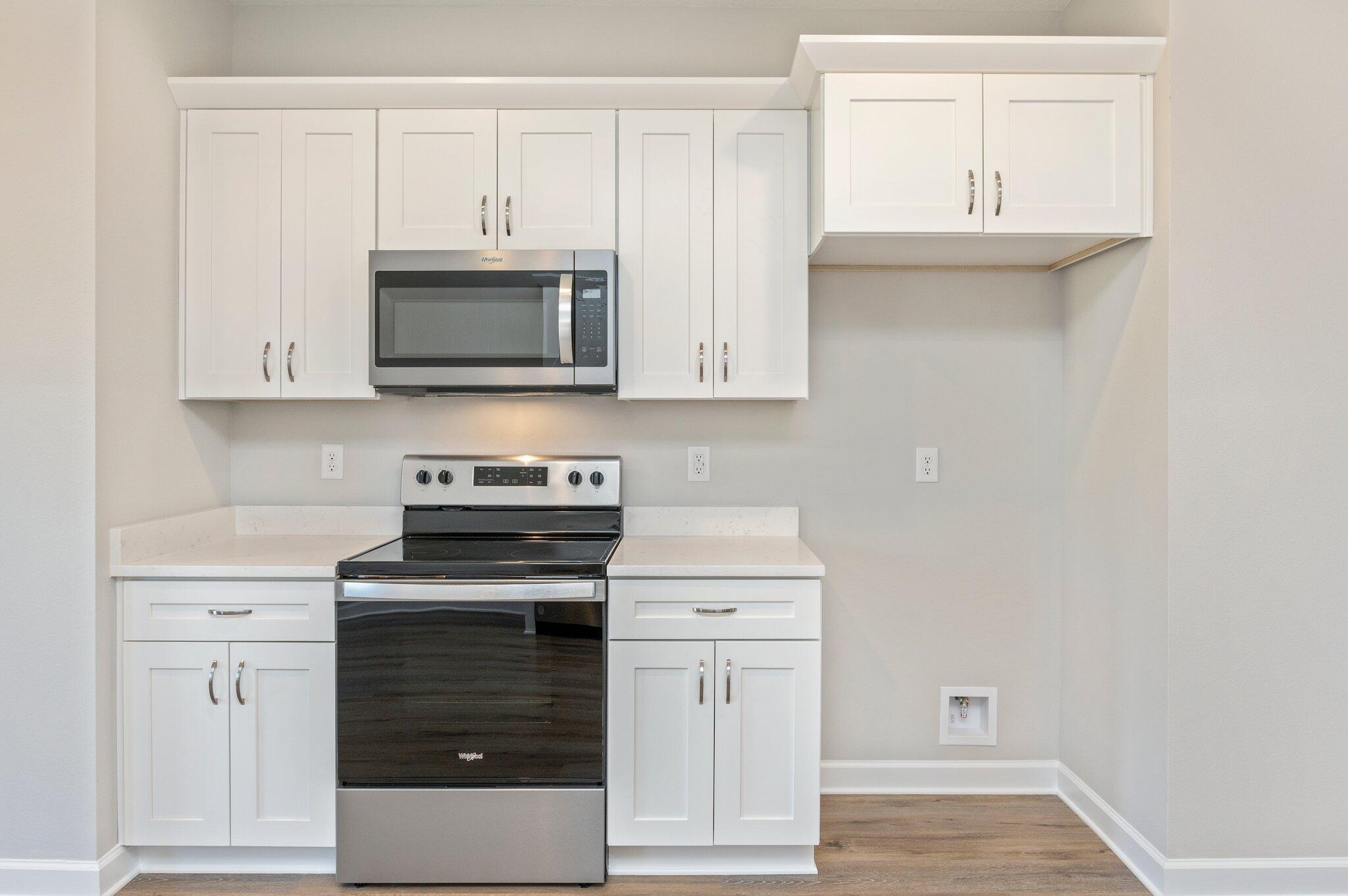 LAGRANGE LANDING - Residential