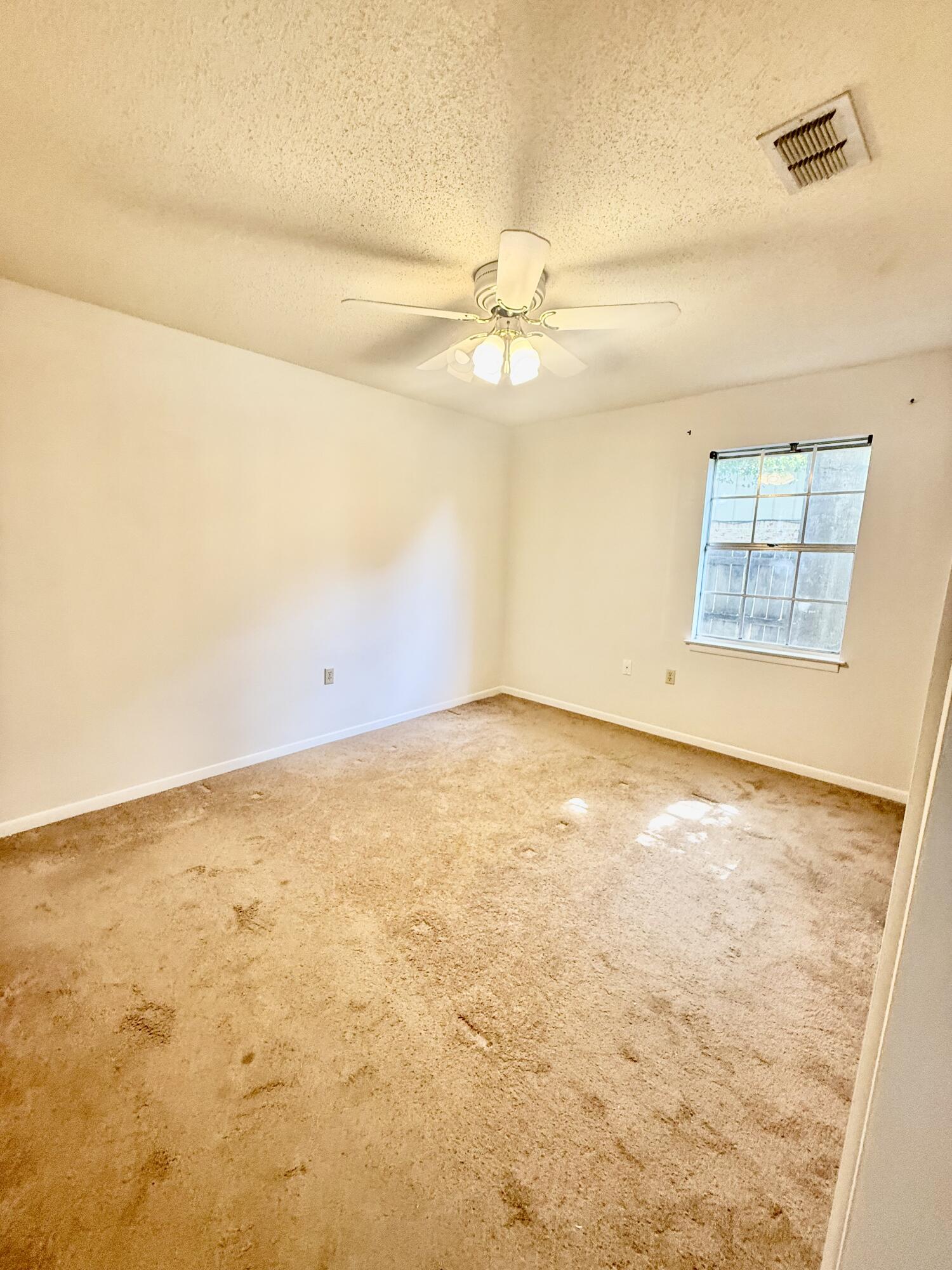 PALM ESTATES - Residential