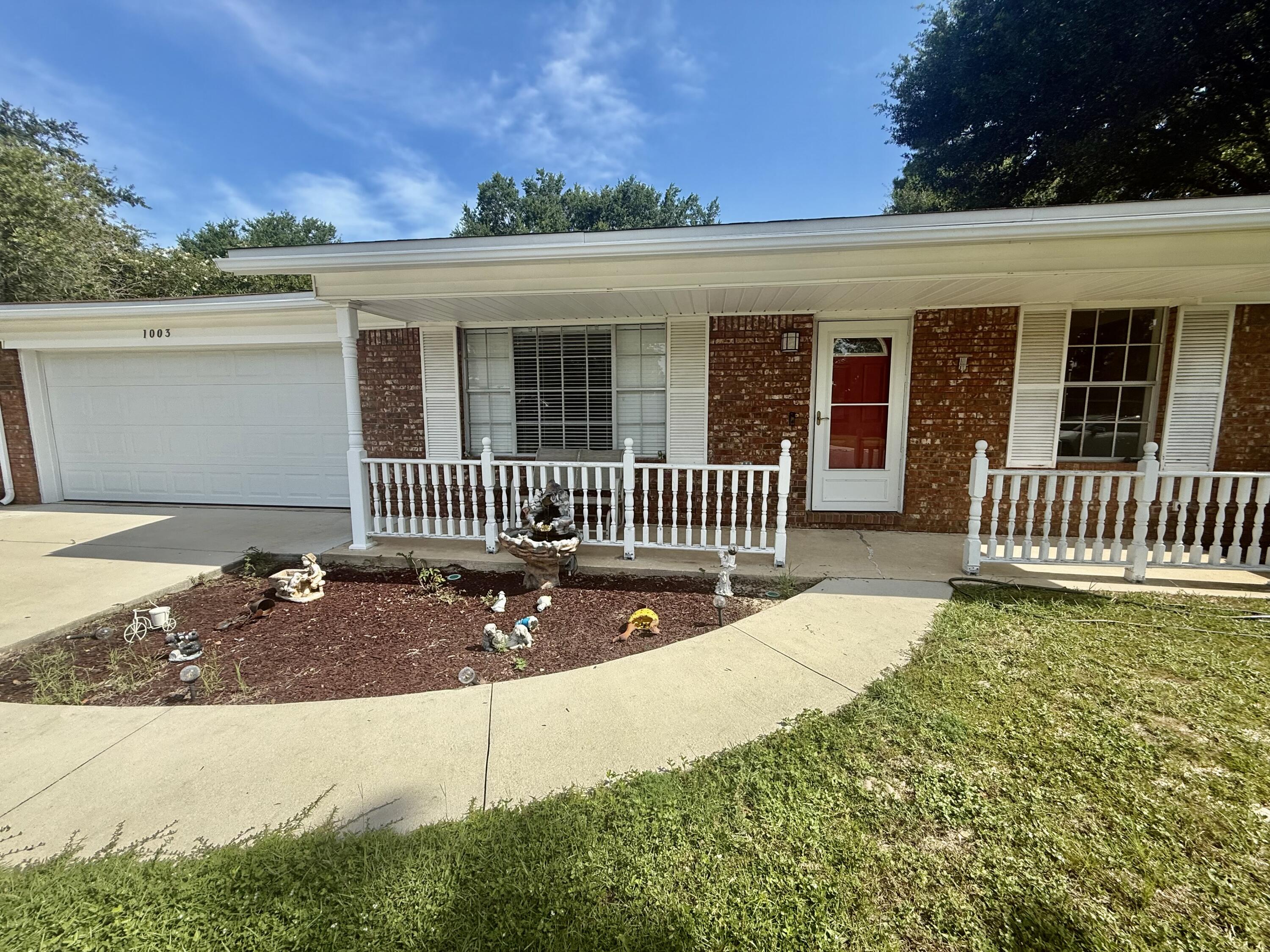 PALM ESTATES - Residential