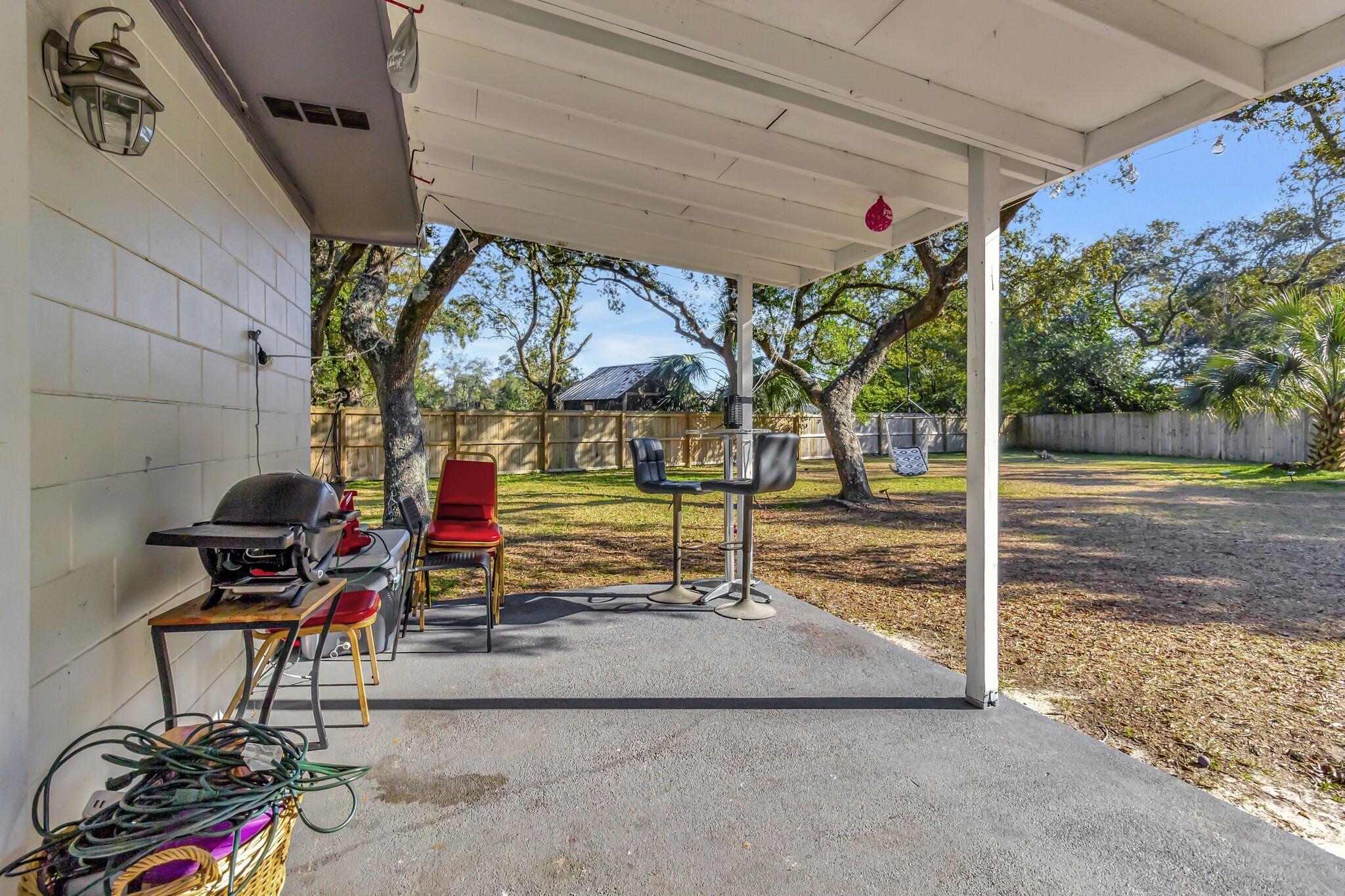 GARNIERS BEACH 2ND - Residential